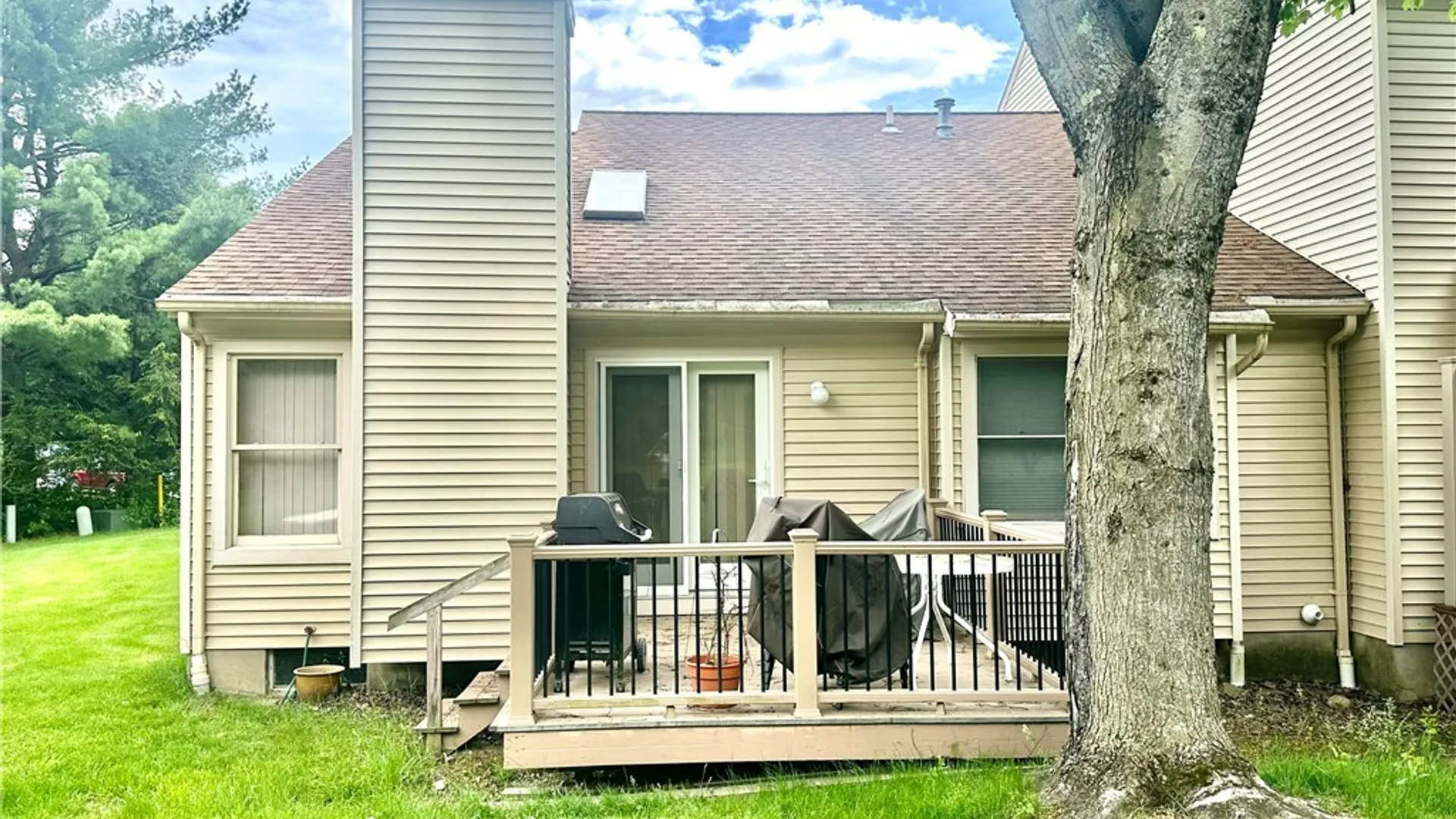 Property at 545 Weaver Court, Deerfield, NY 13502 5