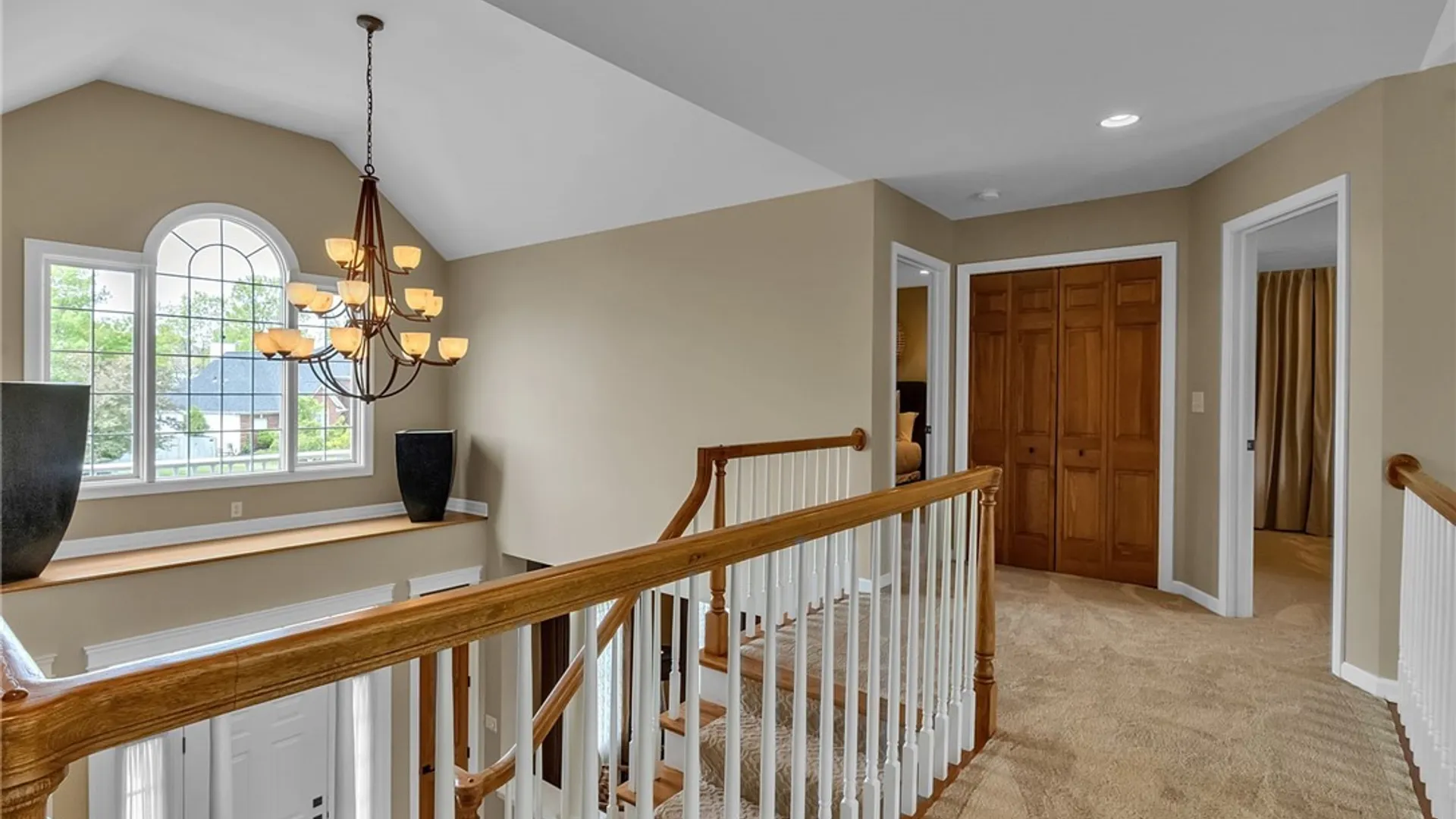 Property at 105 Promenade Lane, Amherst, NY 14221 21