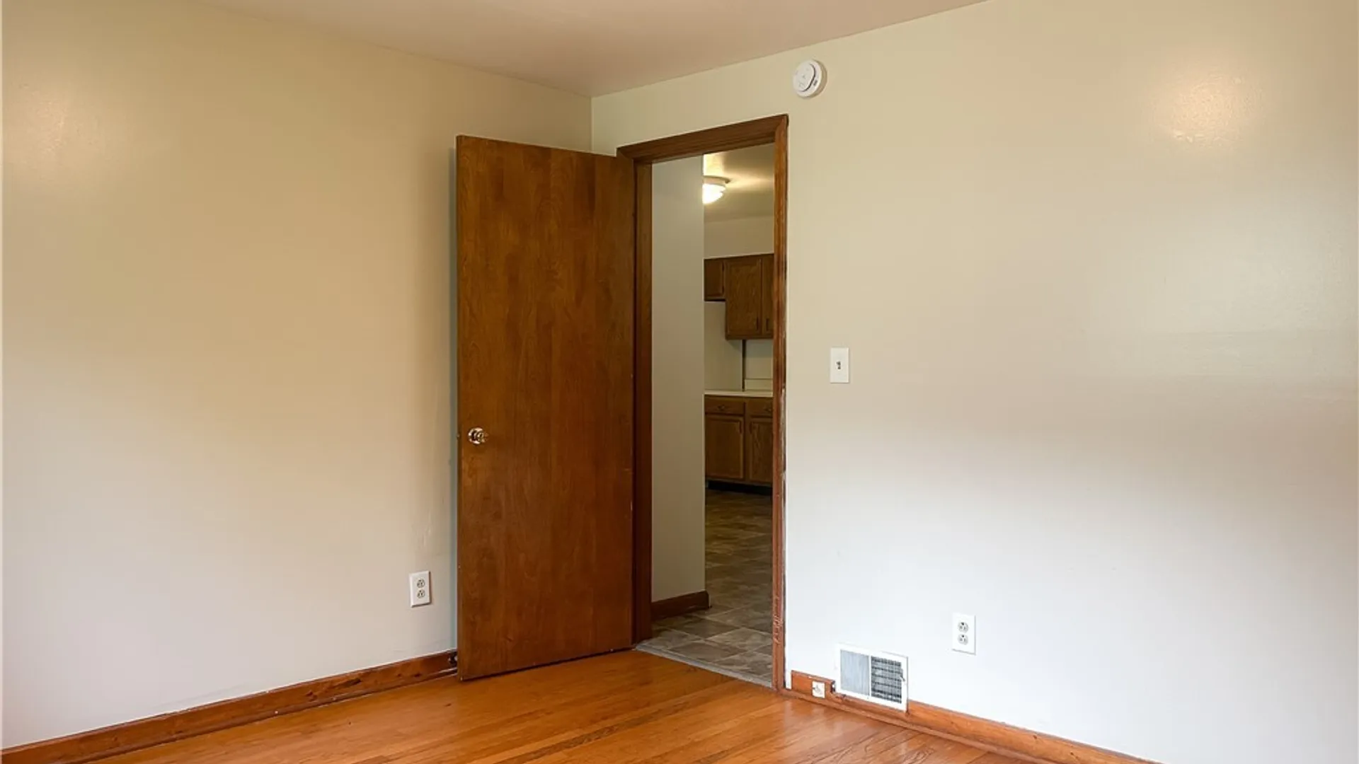 Property at 389 Lillian Avenue, Syracuse, NY 13206 10