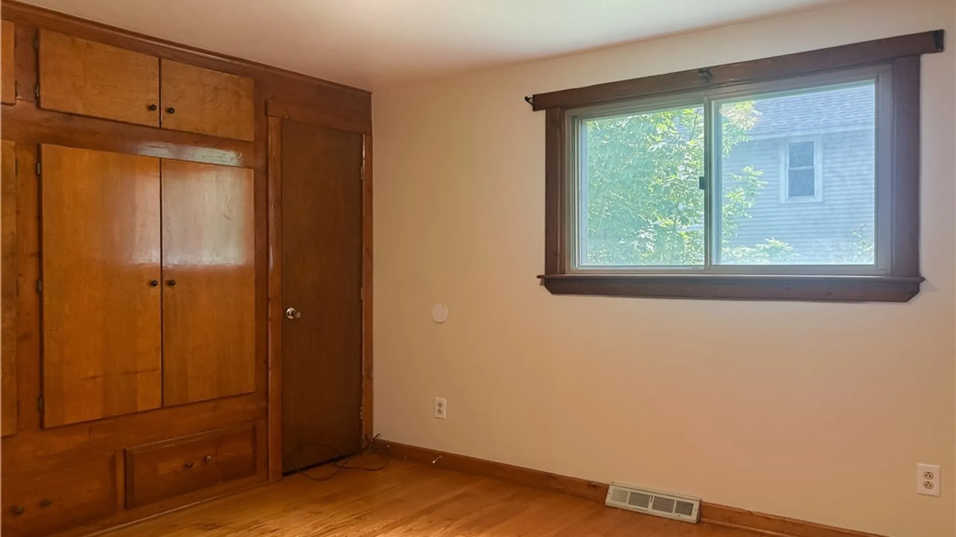 Property at 389 Lillian Avenue, Syracuse, NY 13206 8