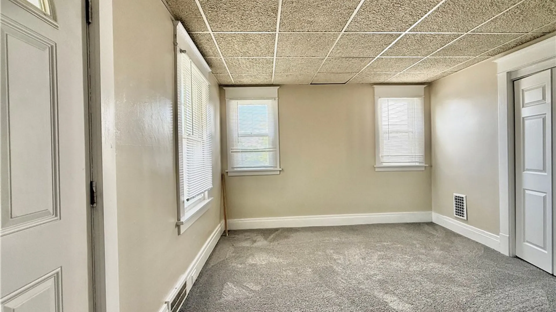 Property at 206 Saranac Avenue, Buffalo, NY 14216 14