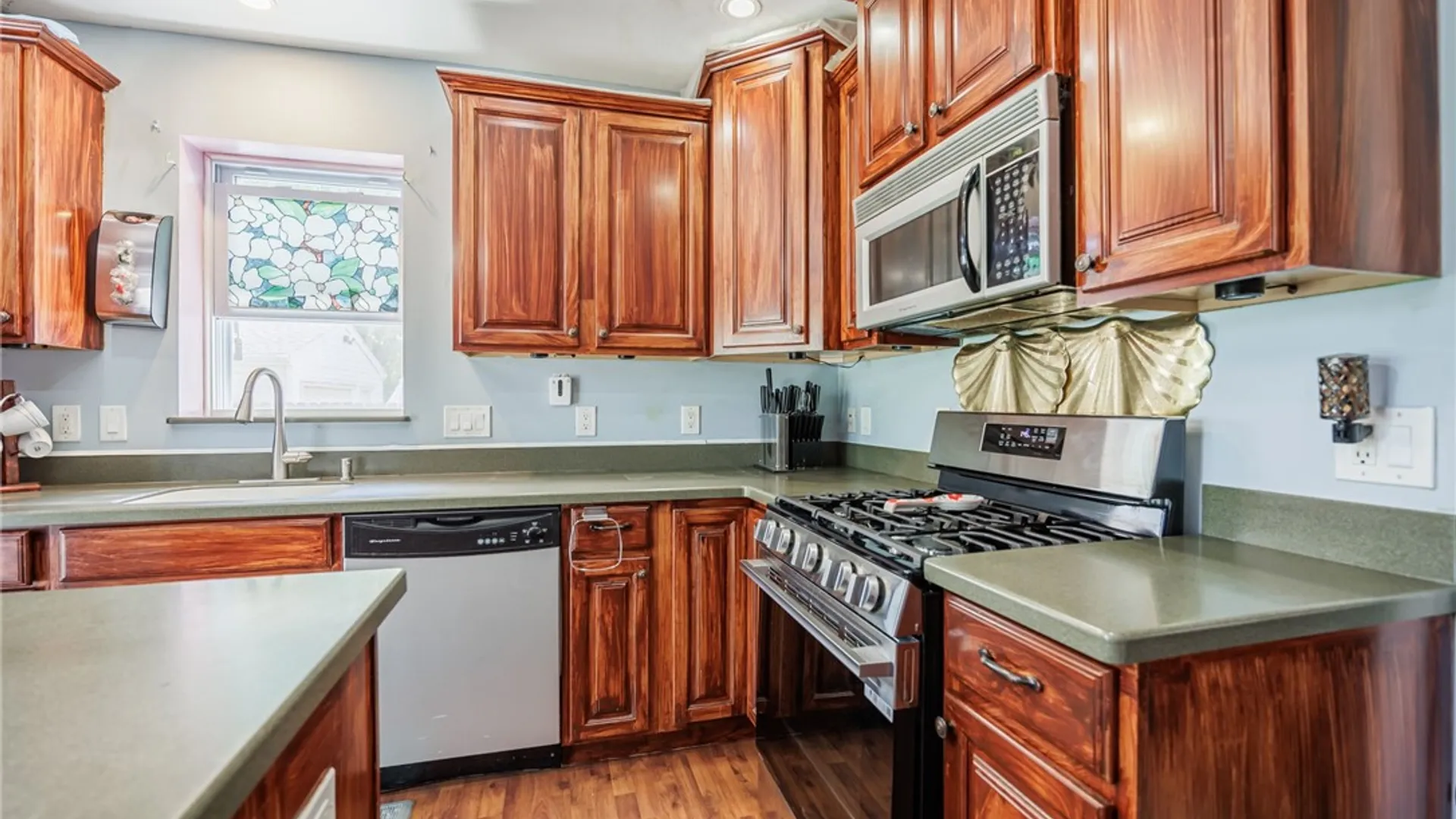 Property at 52 Clayton Street, Rochester, NY 14612 8