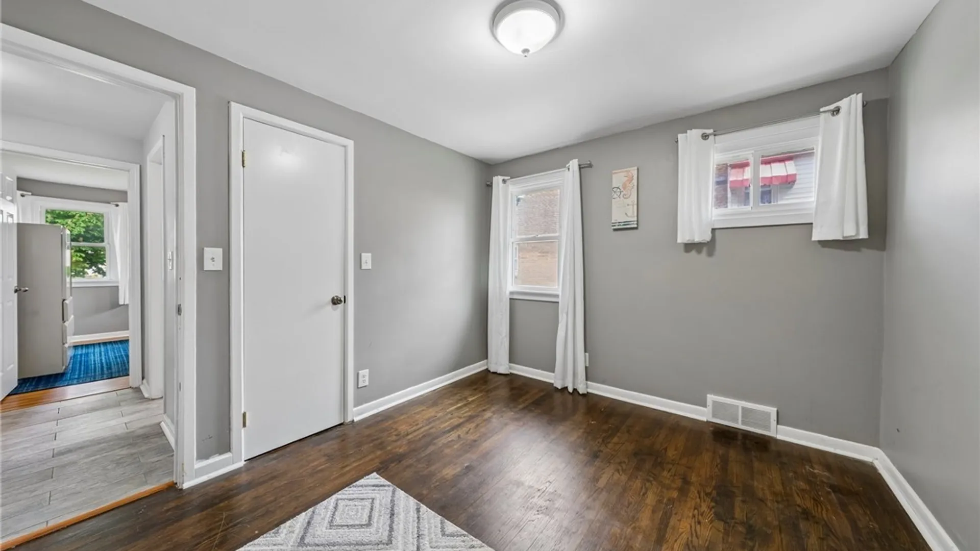 Property at 216 Collins Avenue, West Seneca, NY 14224 31