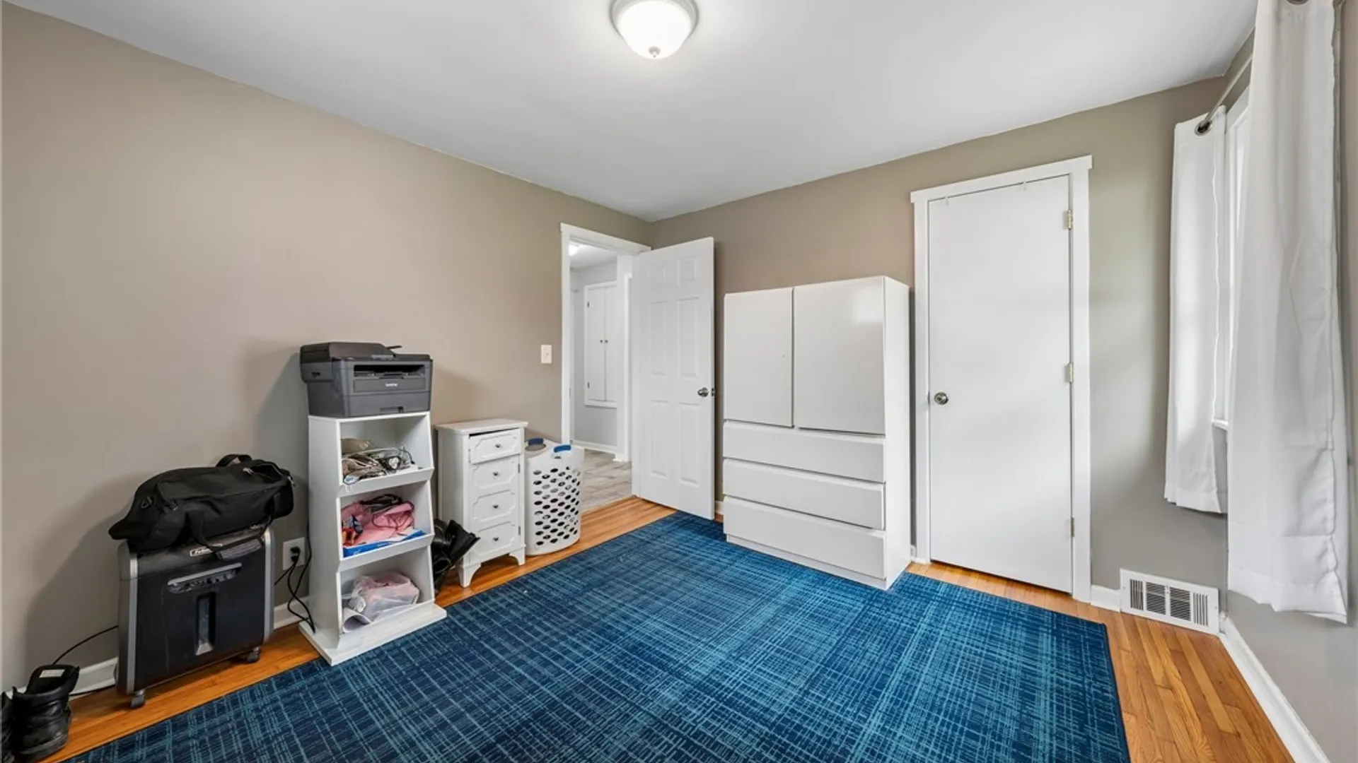 Property at 216 Collins Avenue, West Seneca, NY 14224 33