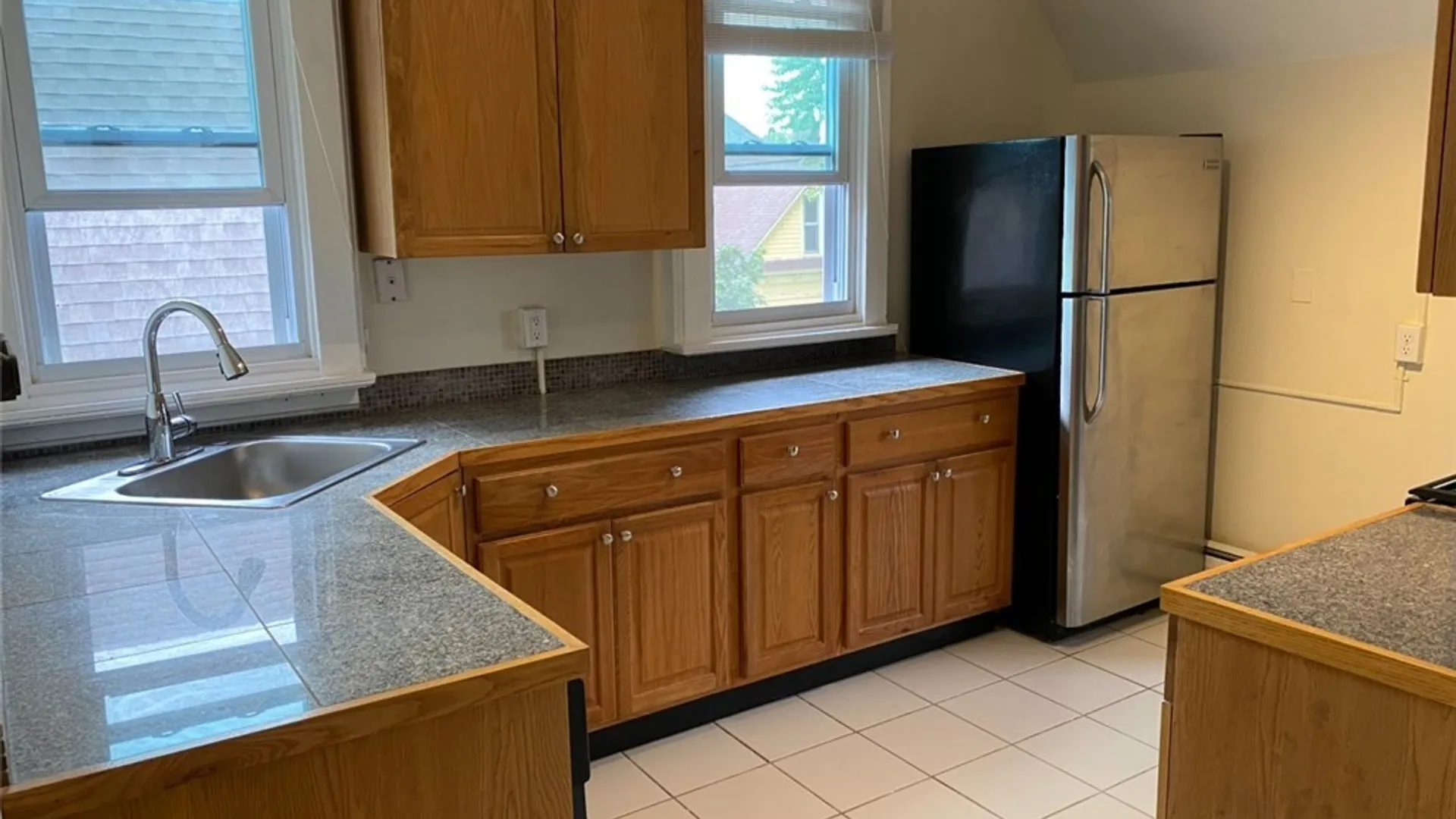 Property at 548 Potomac Avenue, Buffalo, NY 14222 4