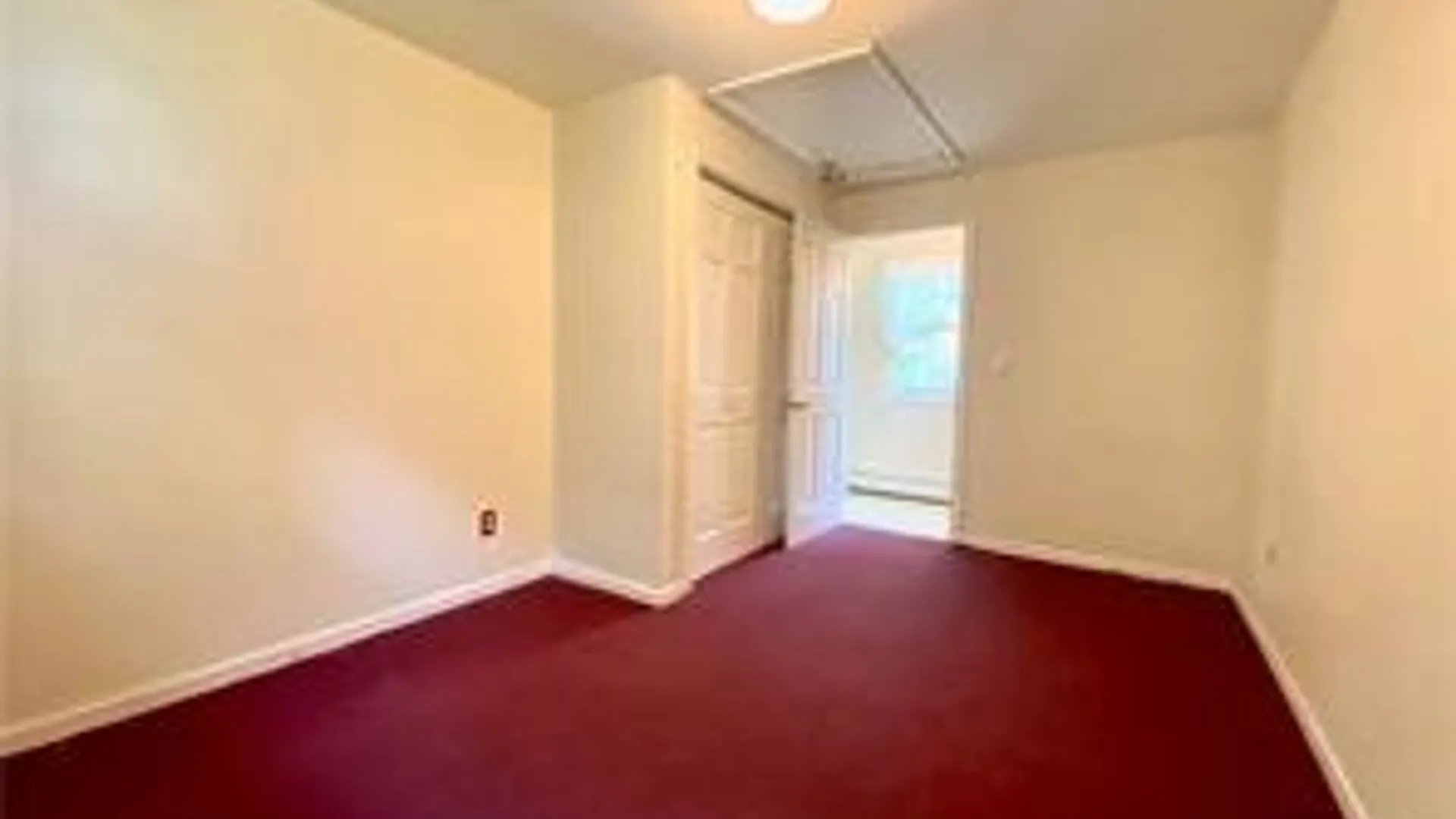 Property at 67 Glenwood Drive, Webster, NY 14580 32