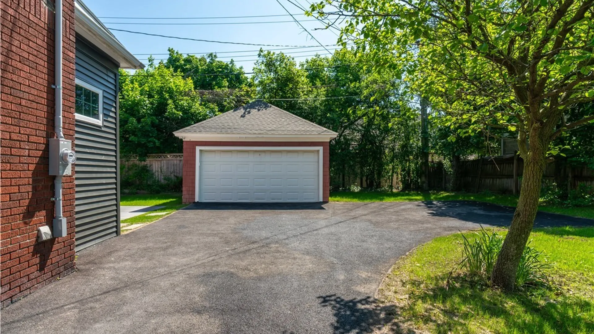 Property at 1143 Elmwood Avenue, Buffalo, NY 14222 5