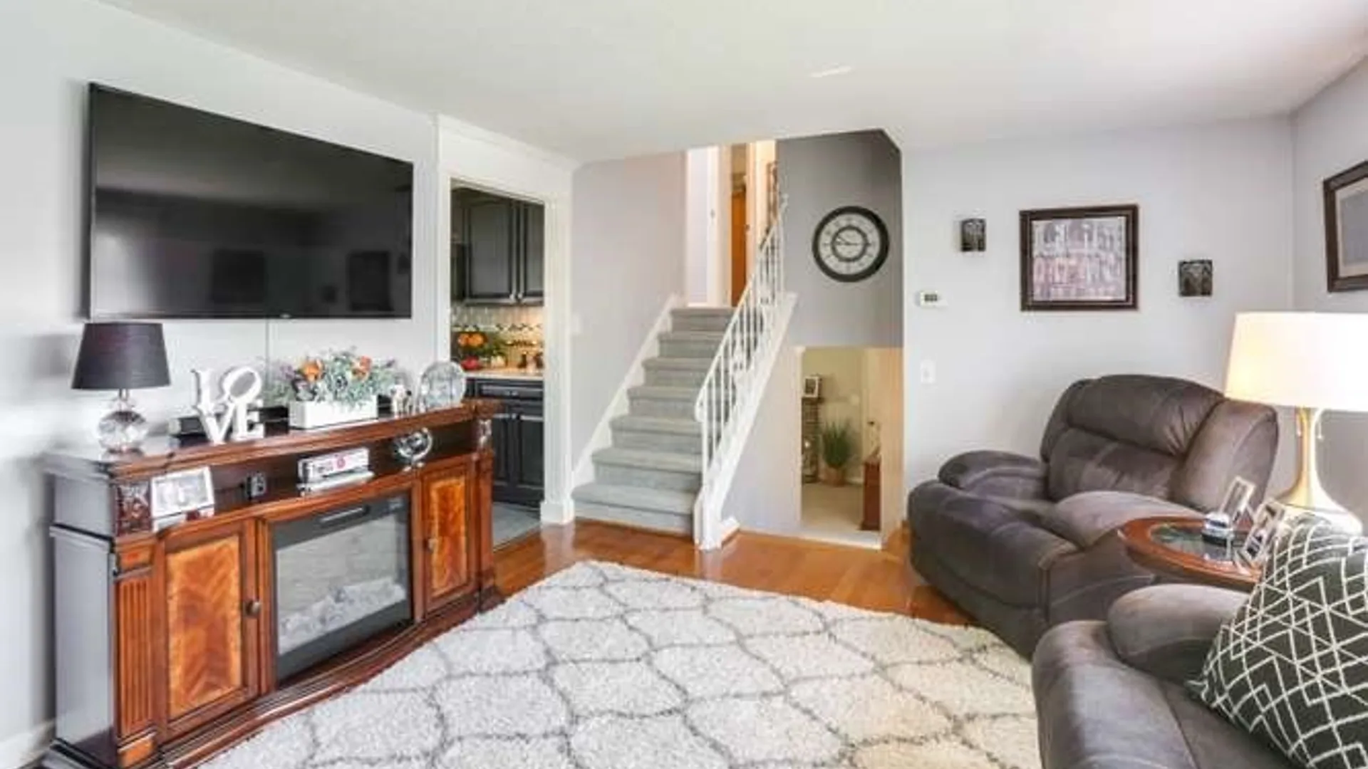 Property at 2 Alanview Drive, Lockport City, NY 14094 13