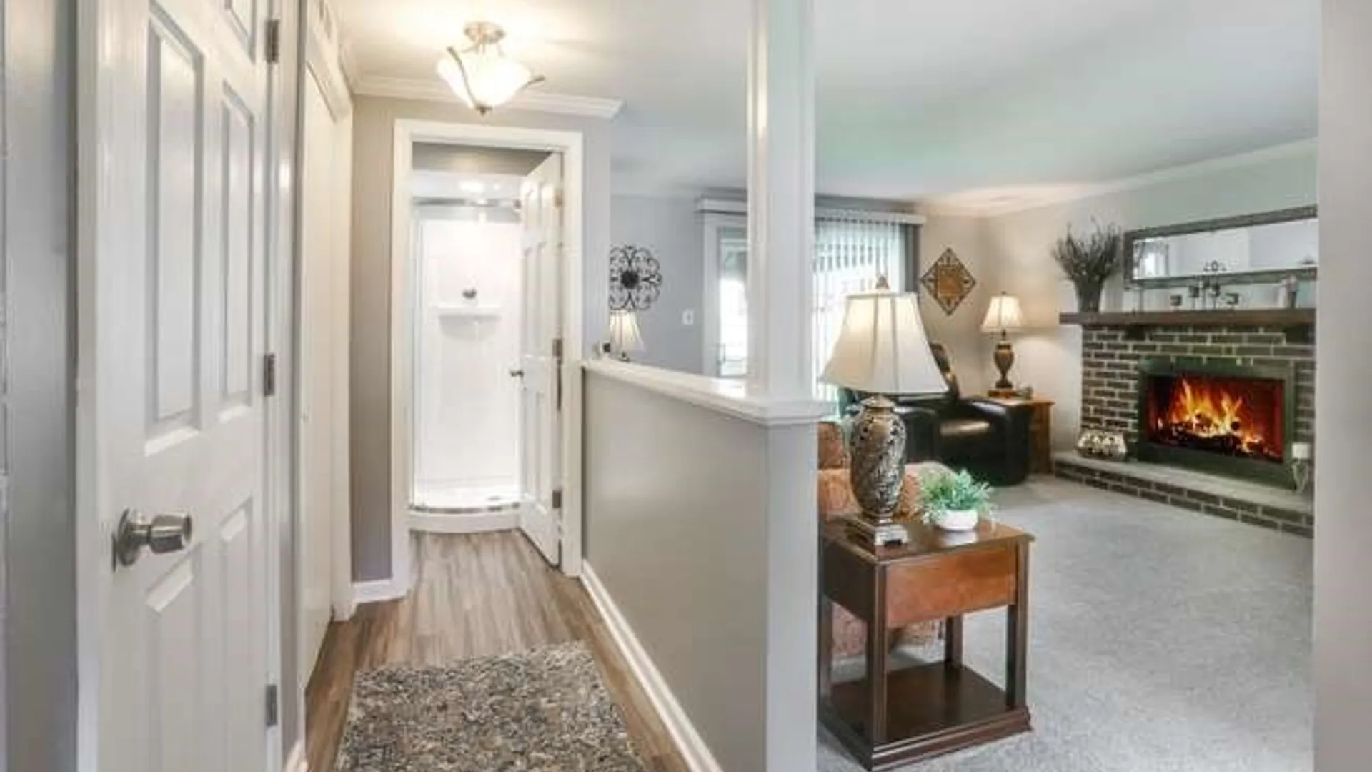 Property at 2 Alanview Drive, Lockport City, NY 14094 4