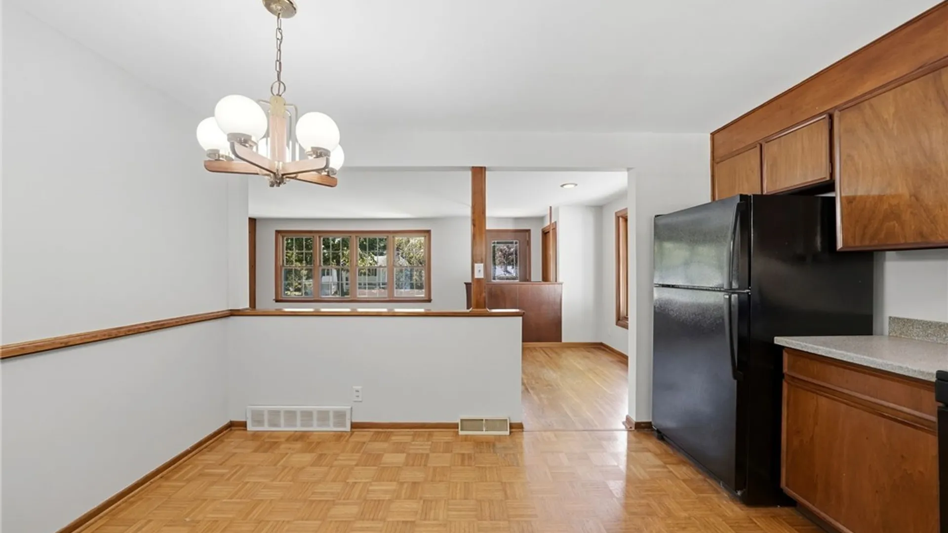 Property at 34 Crescent Drive, Newstead, NY 14001 15