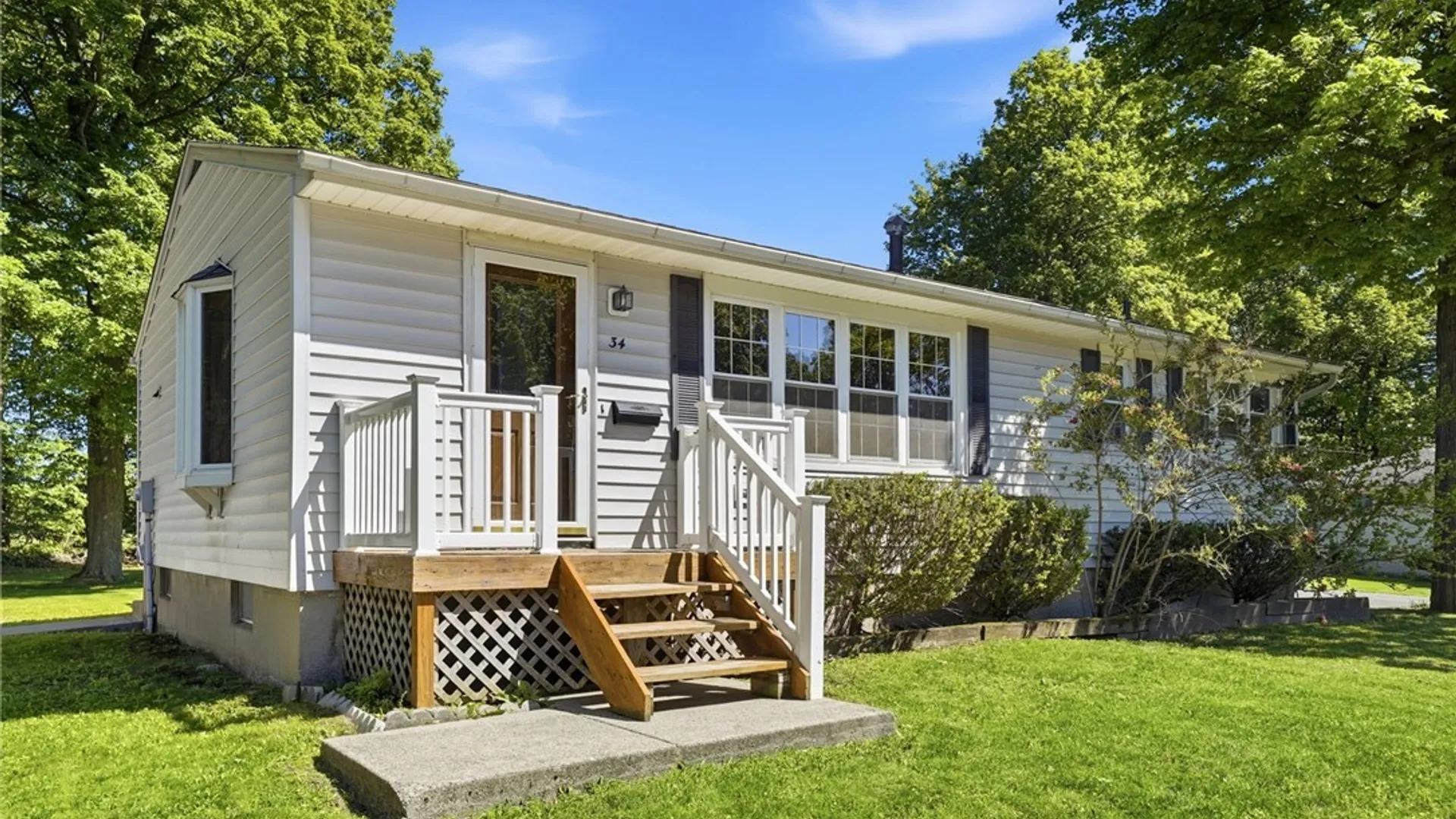 Property at 34 Crescent Drive, Newstead, NY 14001 2