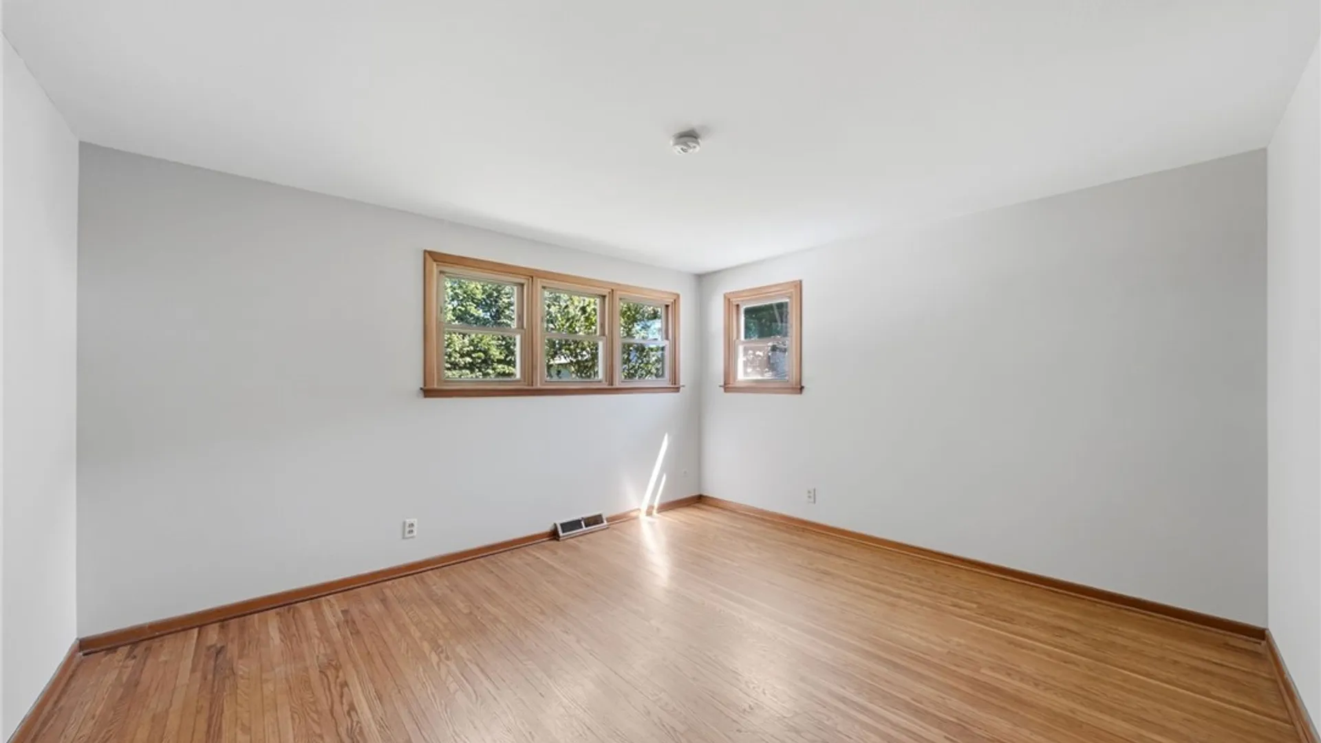 Property at 34 Crescent Drive, Newstead, NY 14001 20