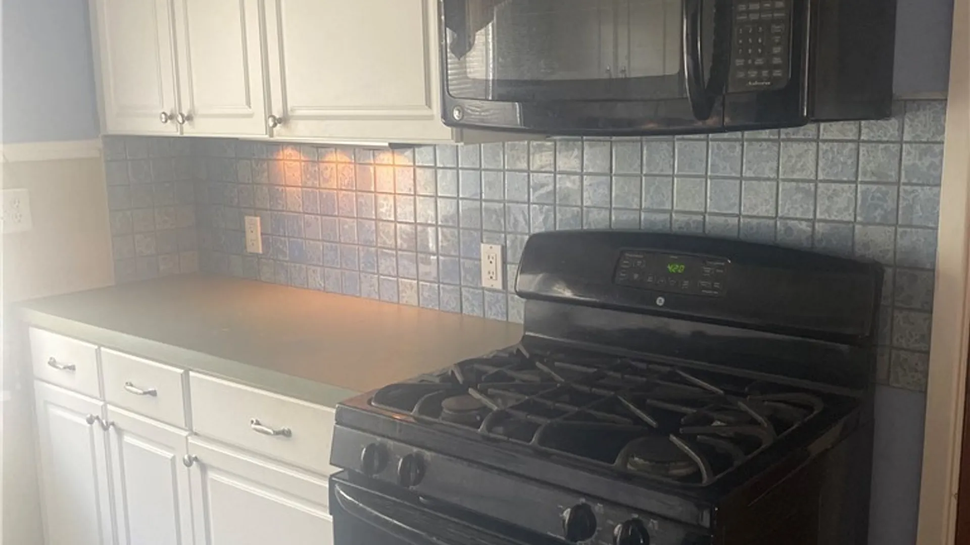 Property at 179 Donaldson Road, Buffalo, NY 14208 4