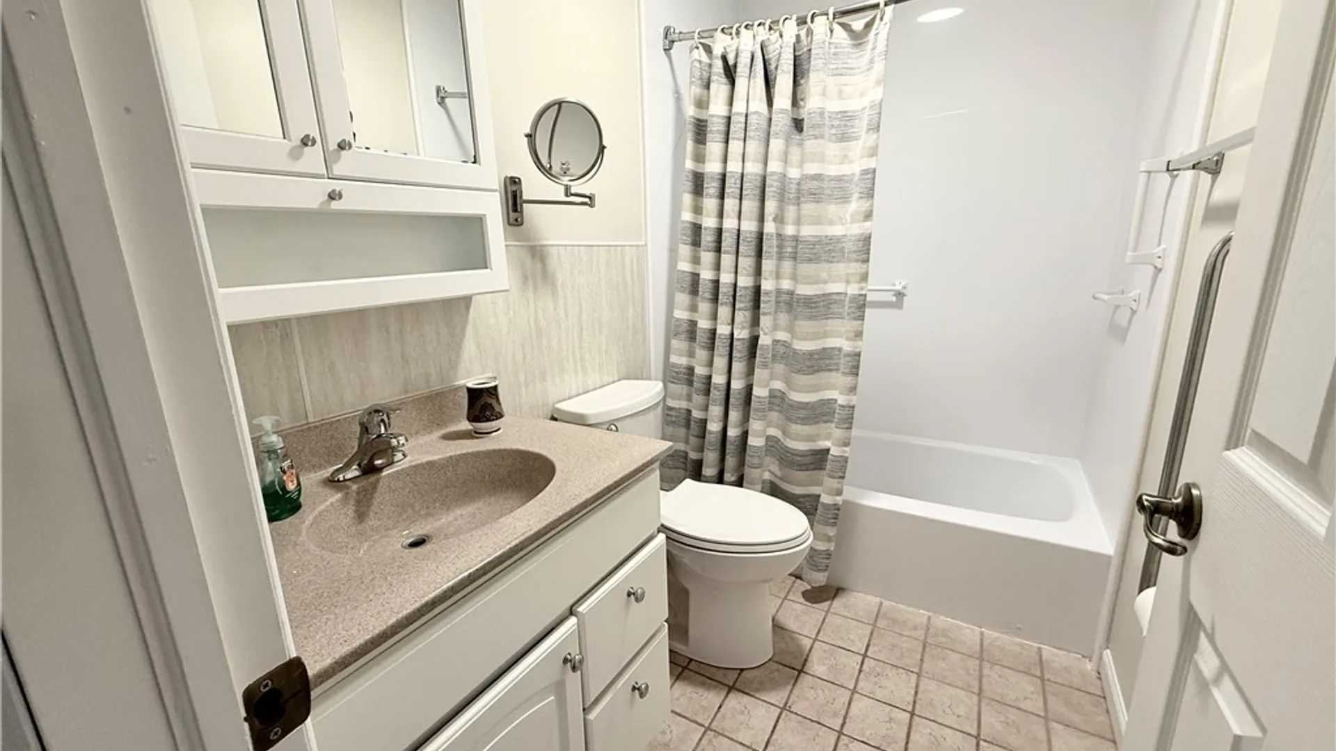 Property at 130C Holiday Harbour, Canandaigua City, NY 14424 10