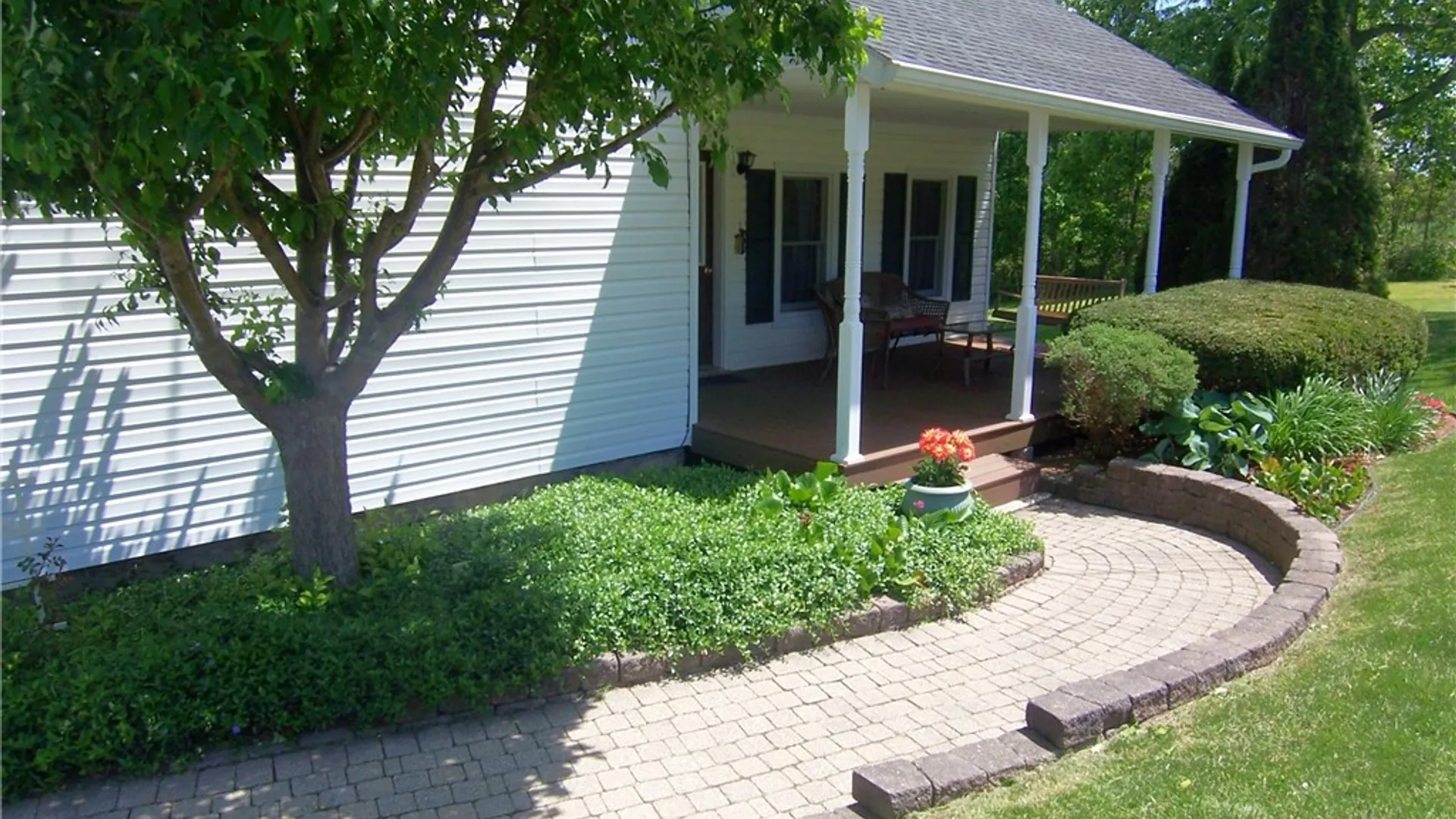 Property at 1014 Cornwall Rd, Palmyra, NY 14522 3
