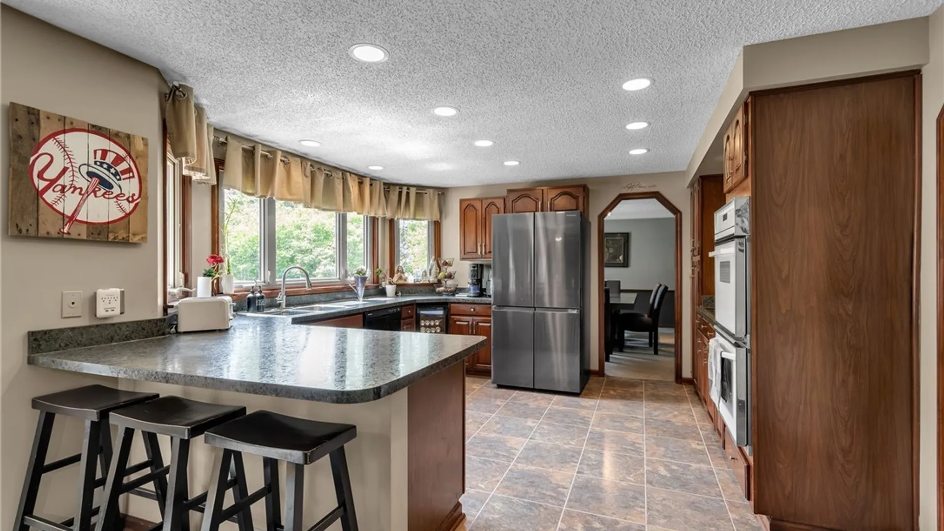 Property at 19 Marshfield Court, Amherst, NY 14068 10