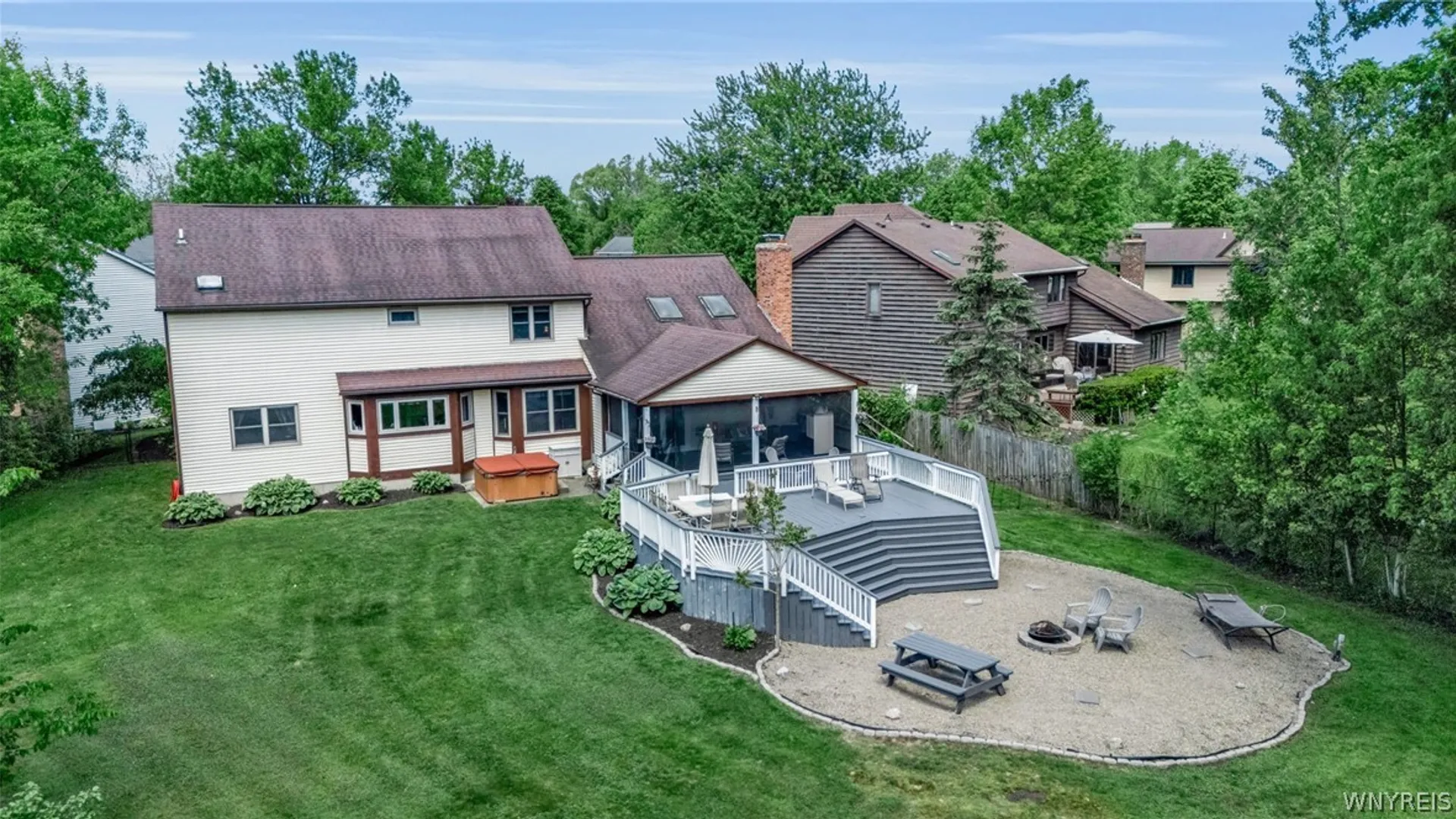 Property at 19 Marshfield Court, Amherst, NY 14068 49