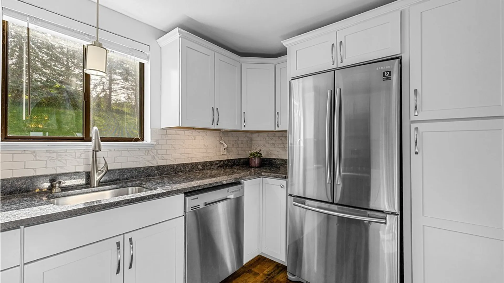 Property at 57 Chestnut Hills, New Hartford, NY 13413 14