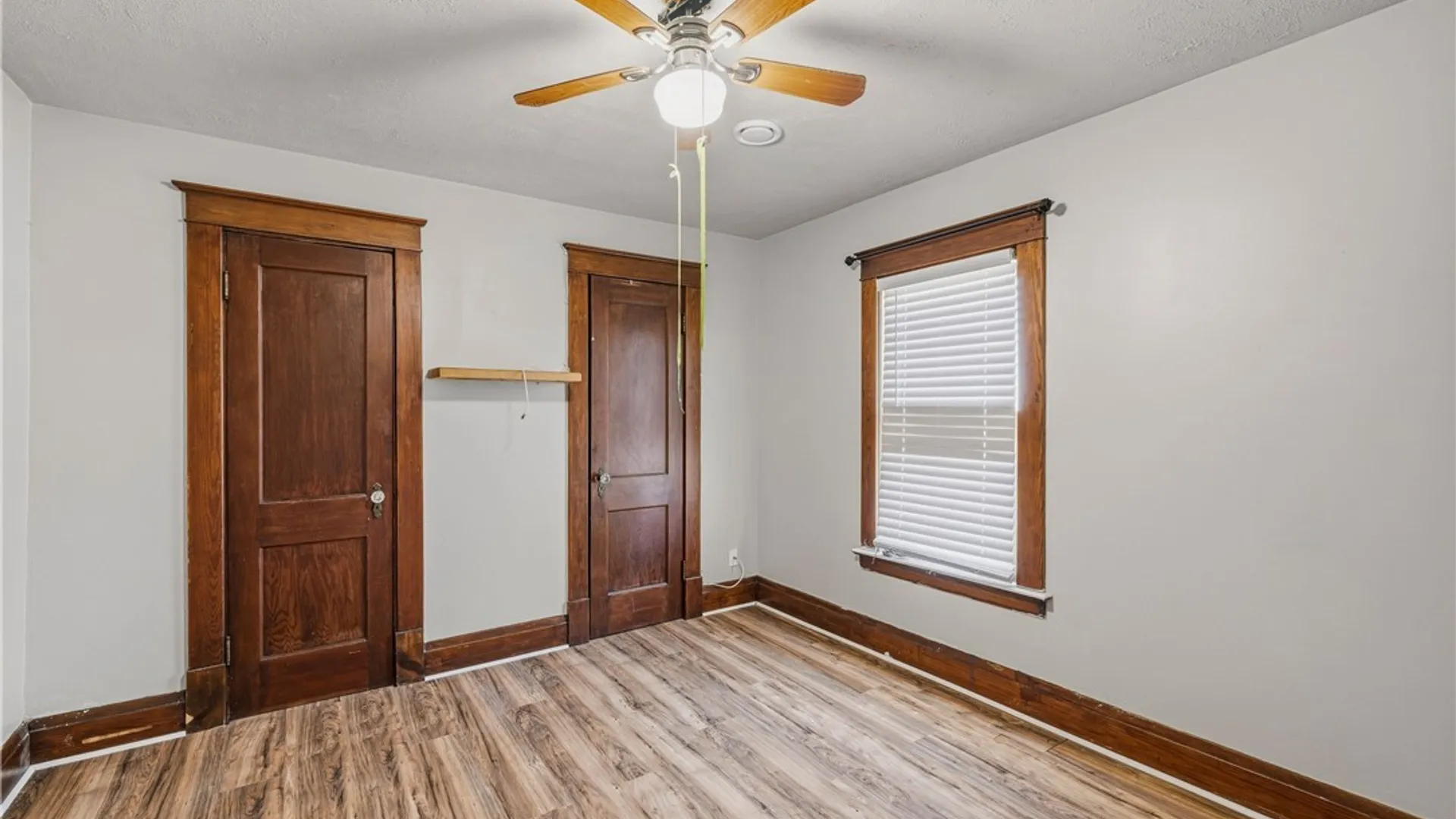 Property at 2526 Walnut Avenue, Niagara Falls, NY 14301 22