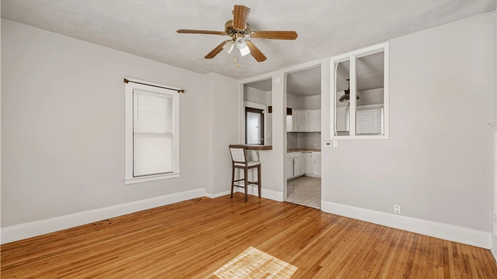 Property at 2526 Walnut Avenue, Niagara Falls, NY 14301 8