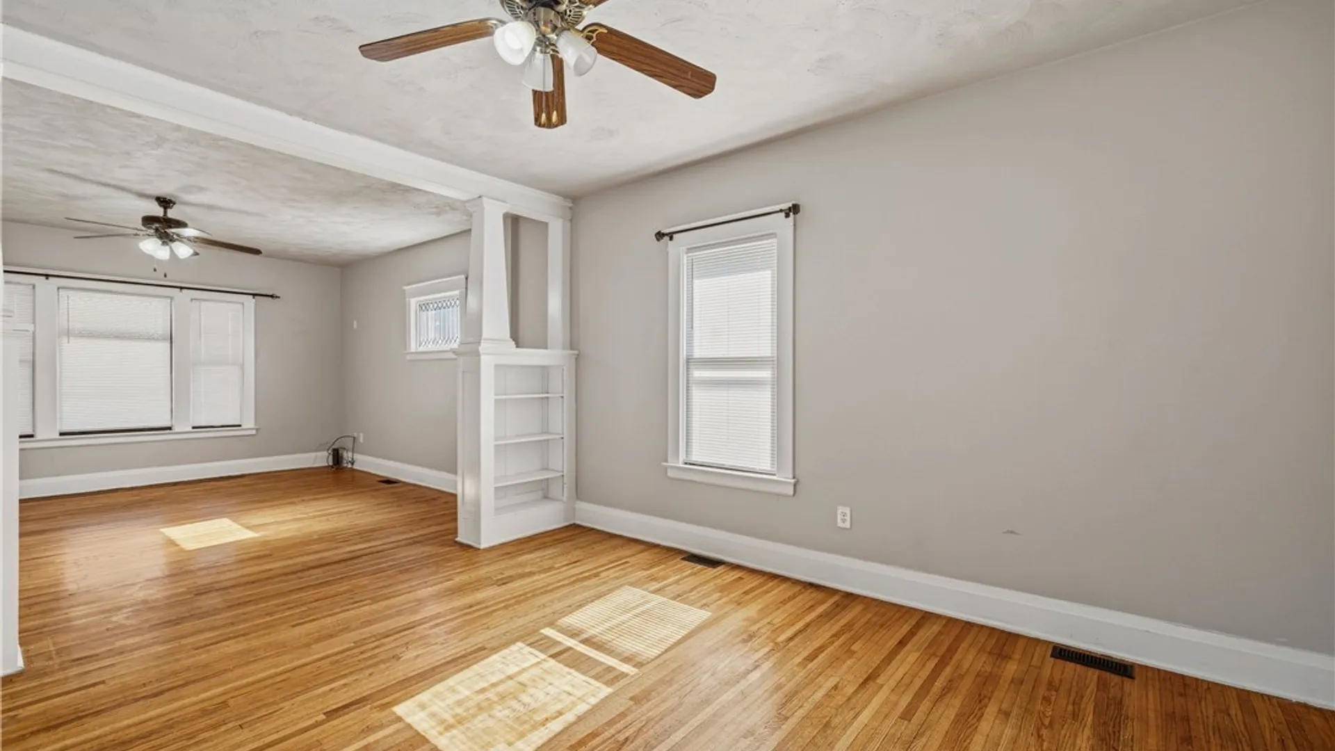 Property at 2526 Walnut Avenue, Niagara Falls, NY 14301 9