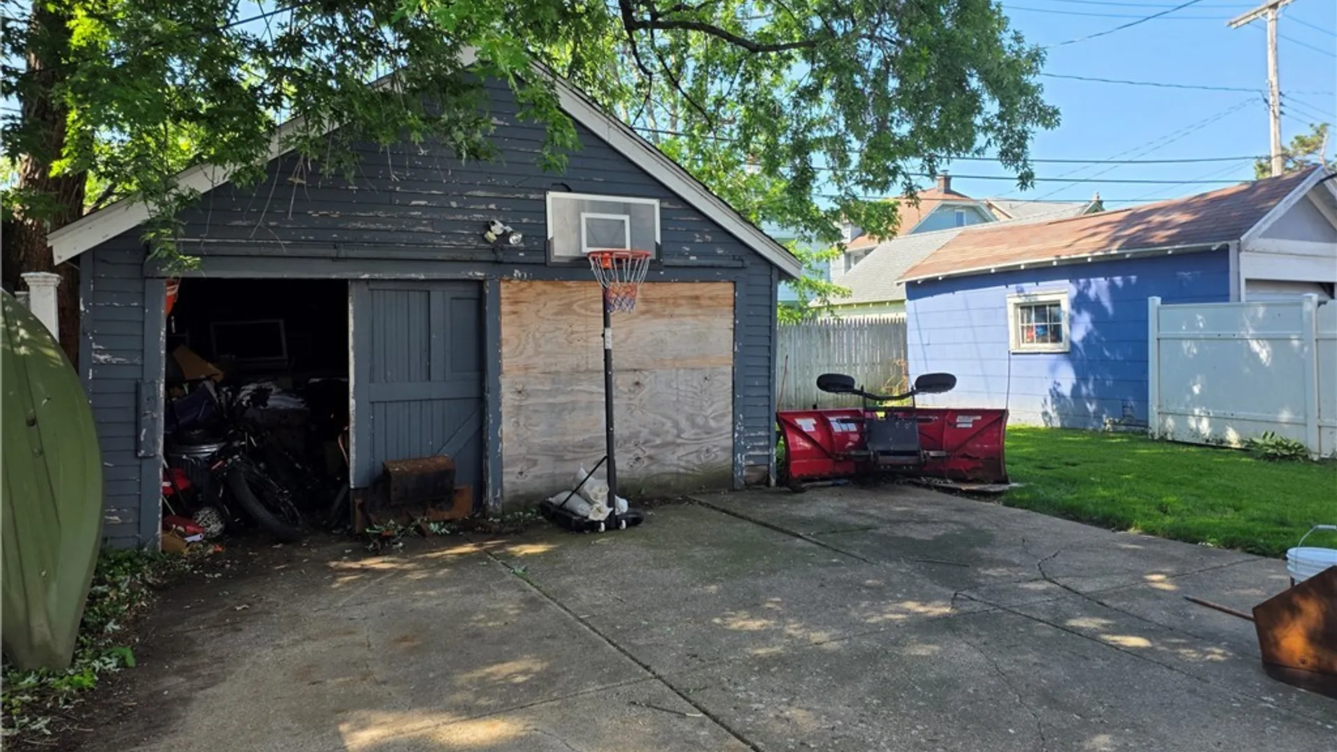 Property at 28 Wabash Avenue, Tonawanda, NY 14217 2