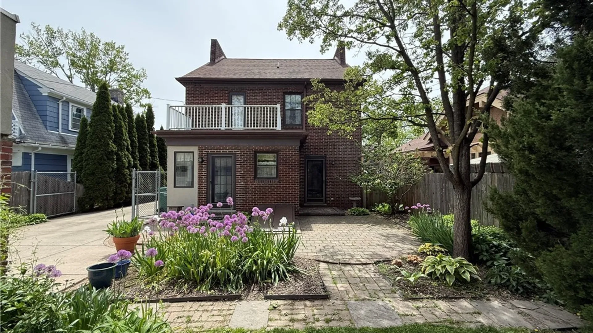 Property at 664 Orchard Parkway, Niagara Falls, NY 14301 4