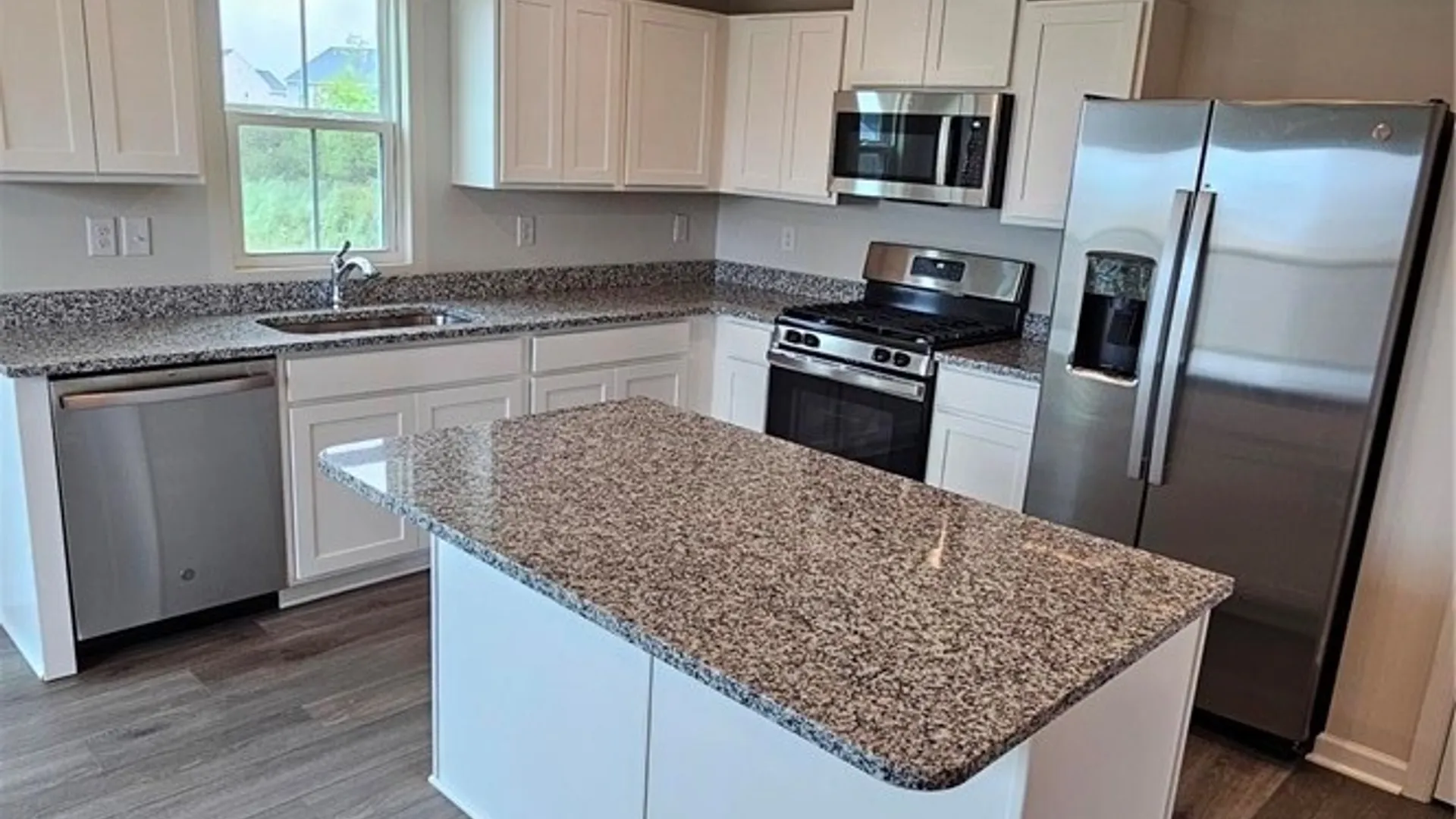 Property at 164 Grant Boulevard, West Seneca, NY 14218 6