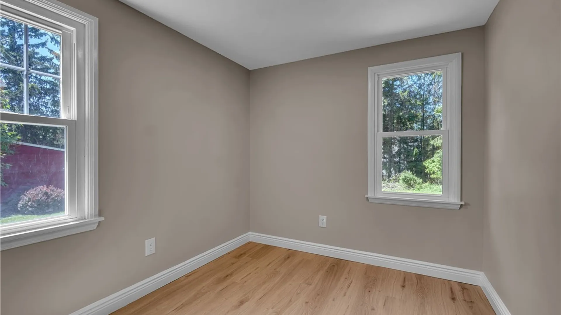 Property at 4620 Ransom Road, Clarence, NY 14031 25