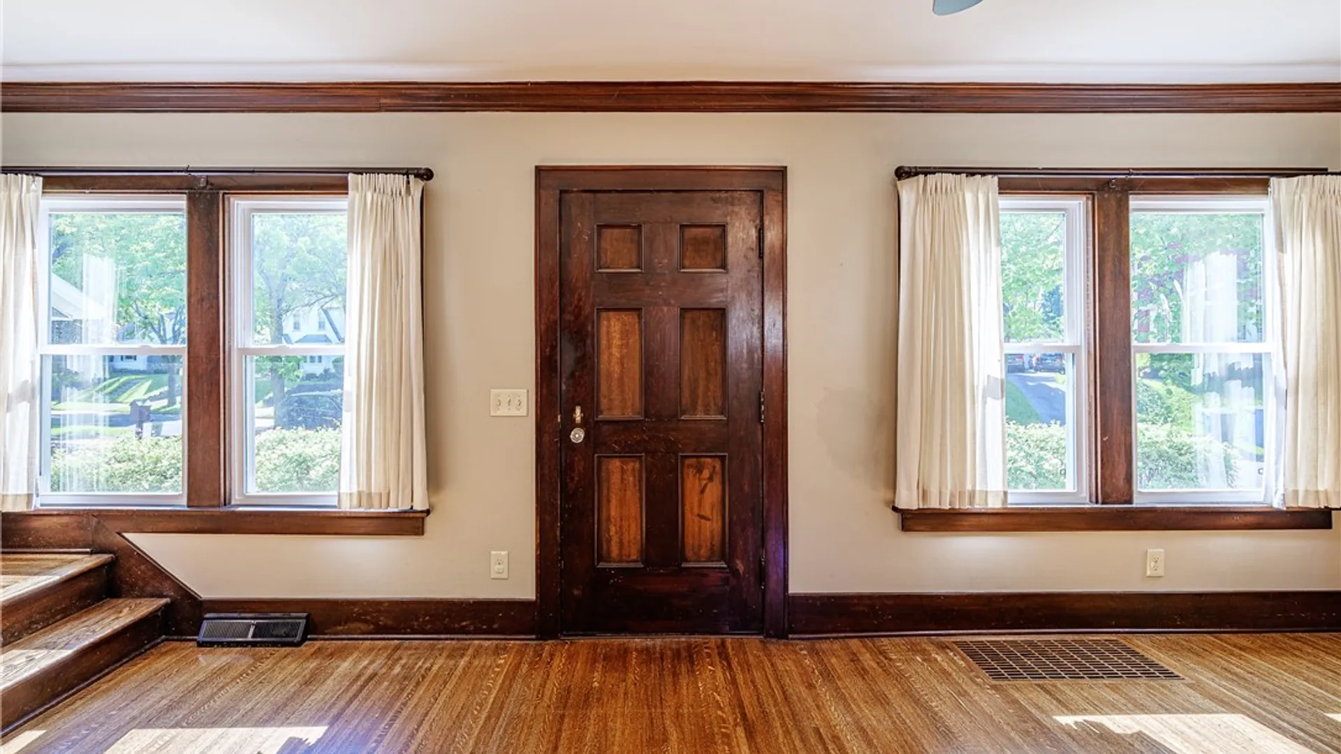 Property at 130 Fairfax Road, Rochester, NY 14609 5