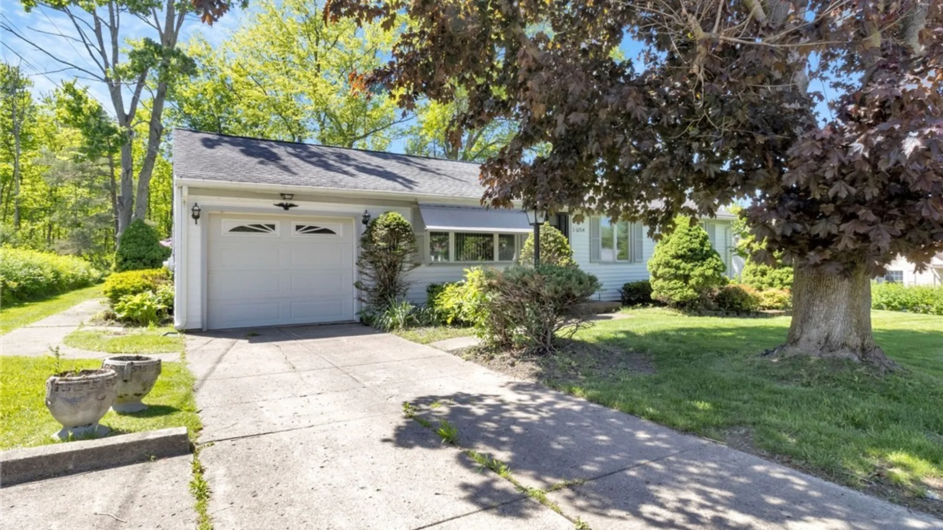 Property at 6704 Vail Drive, Hamburg, NY 14075 3