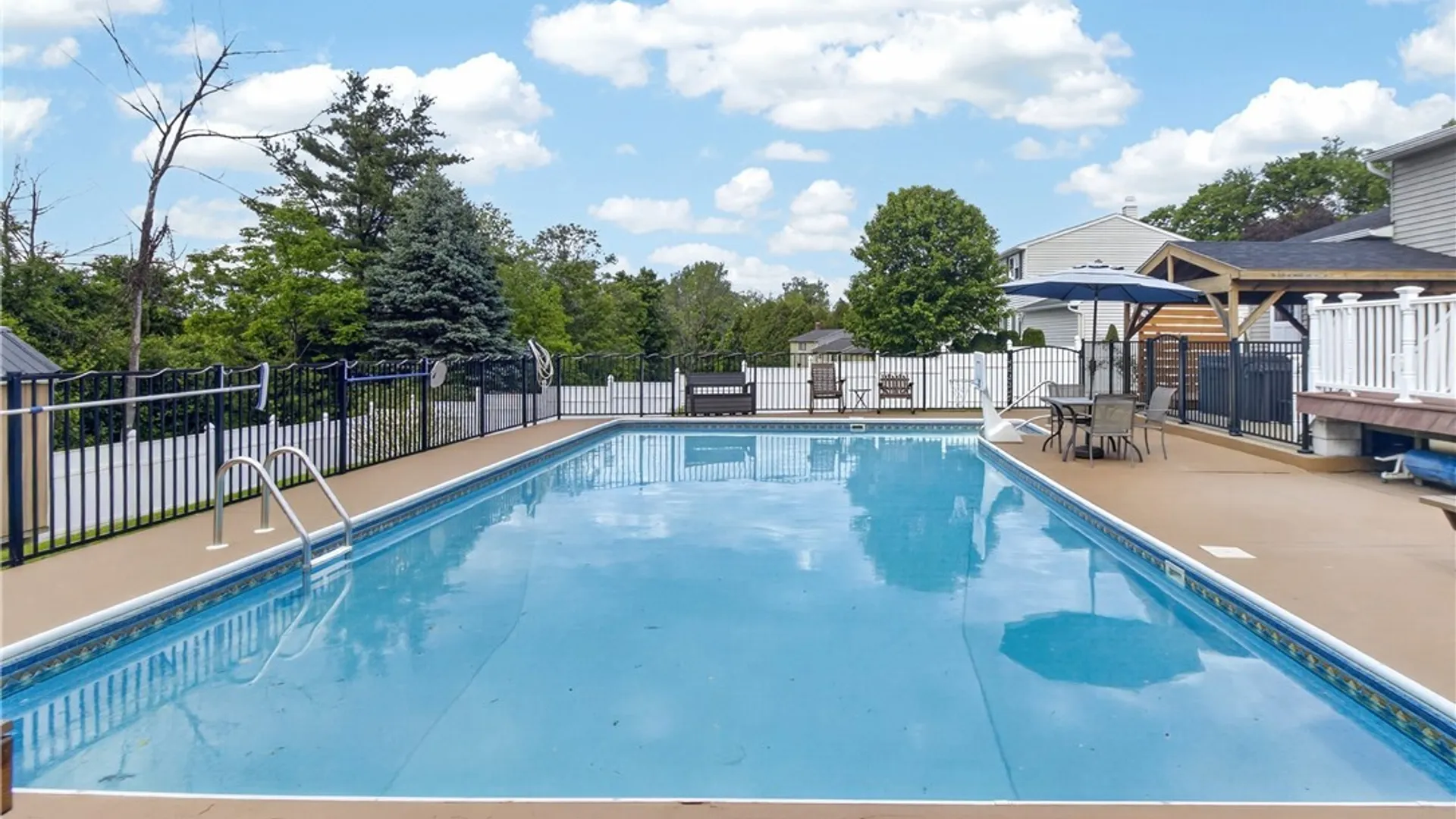 Property at 7 Clintonview Road, New Hartford, NY 13413 41