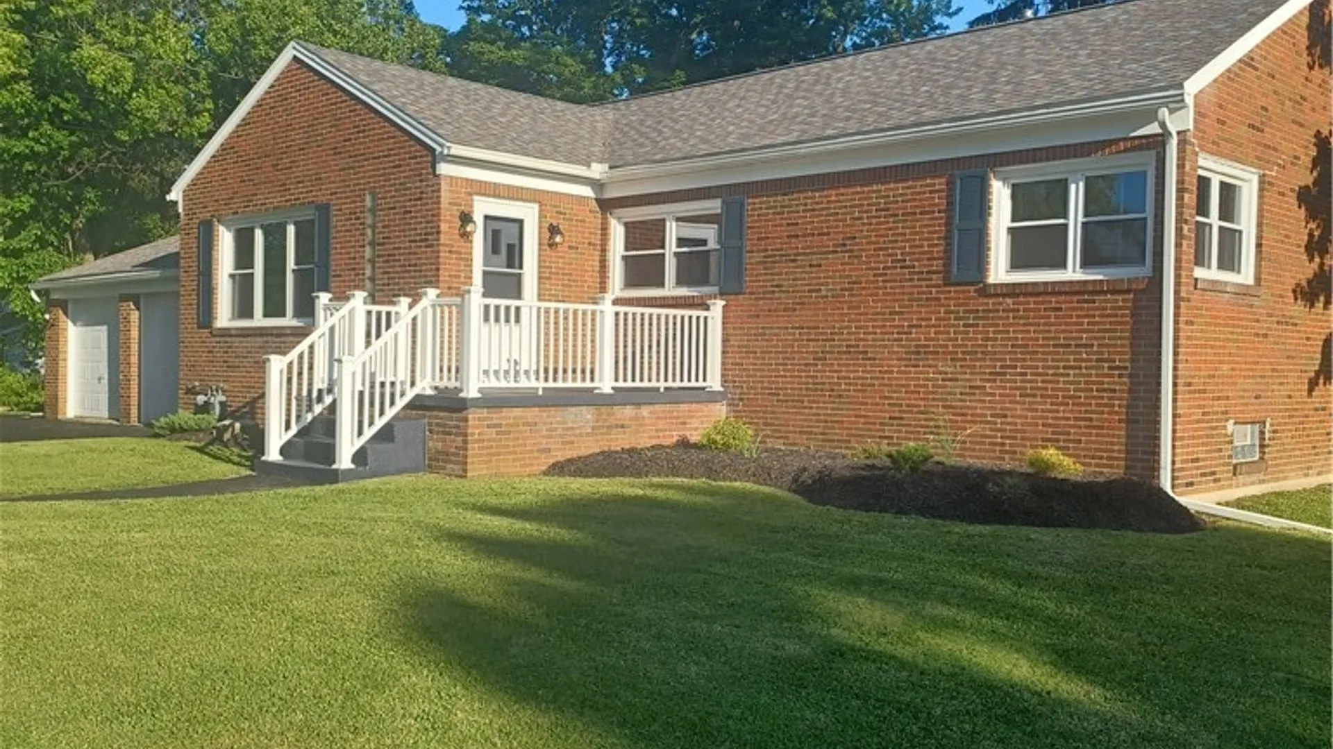 Property at 21 East And West Road, West Seneca, NY 14224 2