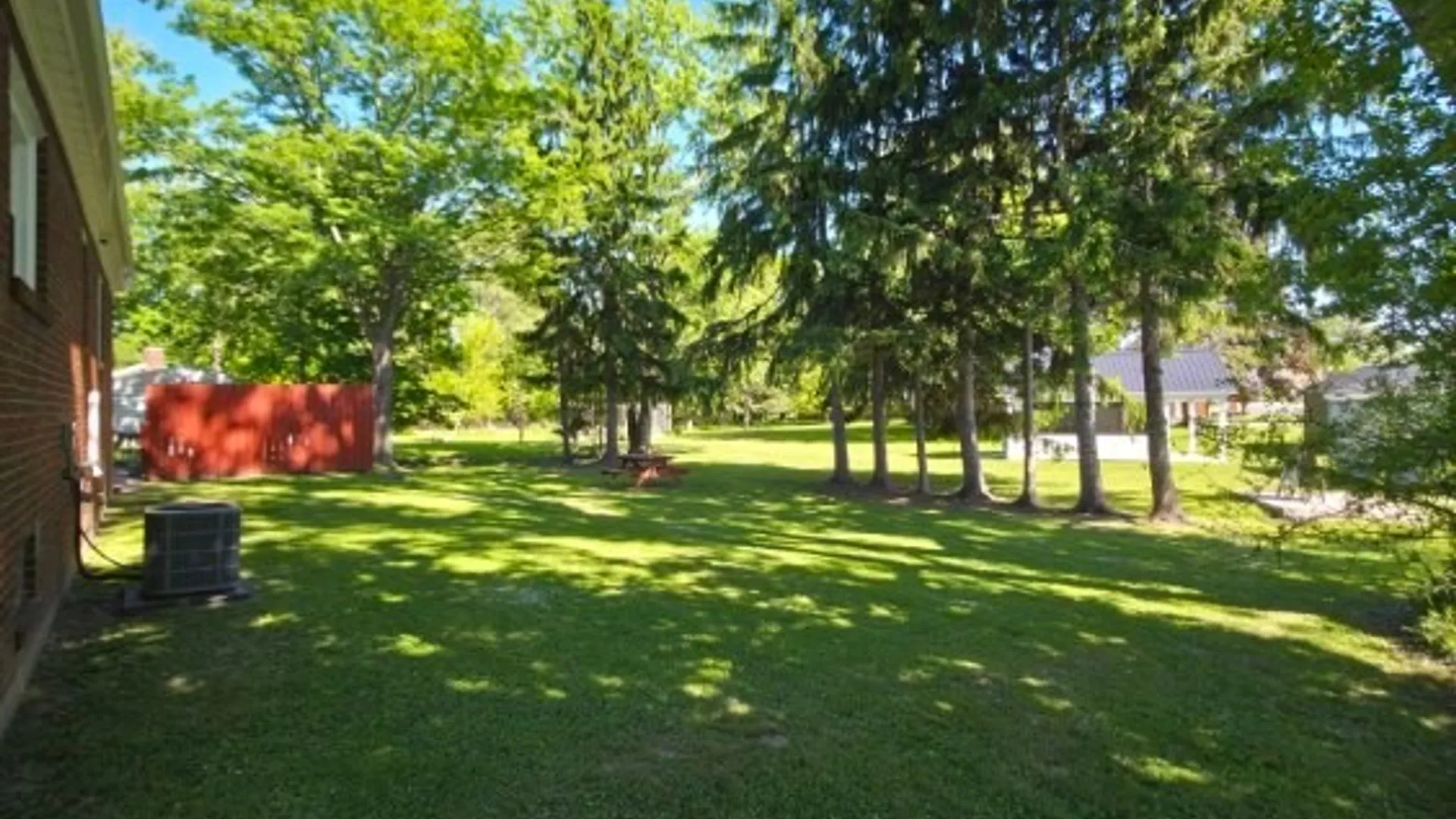 Property at 21 East And West Road, West Seneca, NY 14224 23