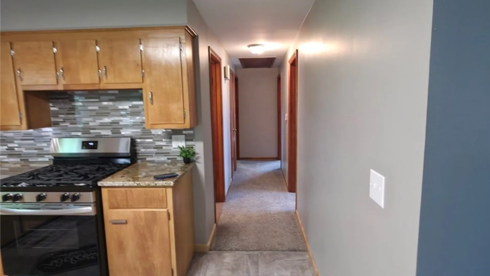 Property at 21 East And West Road, West Seneca, NY 14224 6