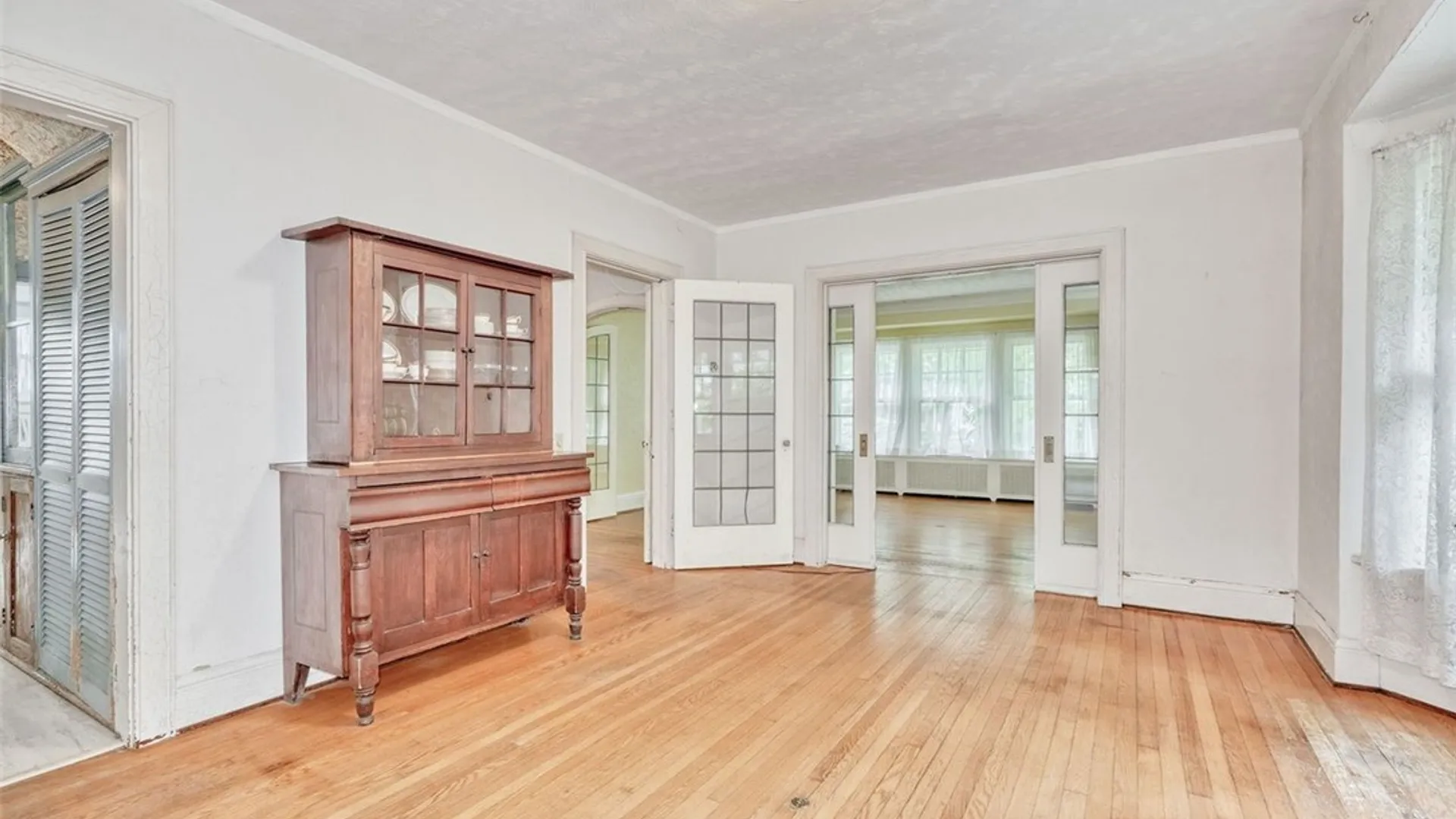 Property at 153 Seneca Parkway, Rochester, NY 14613 15