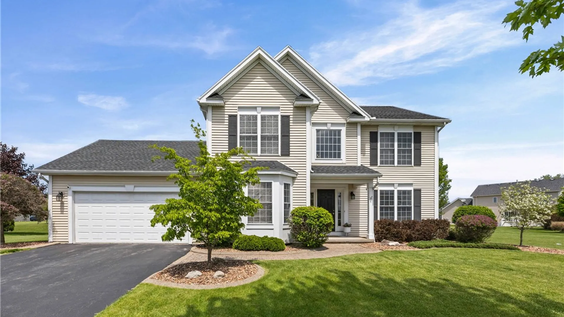 Property at 1332 Cherry Laurel Circle, Webster, NY 14580 2