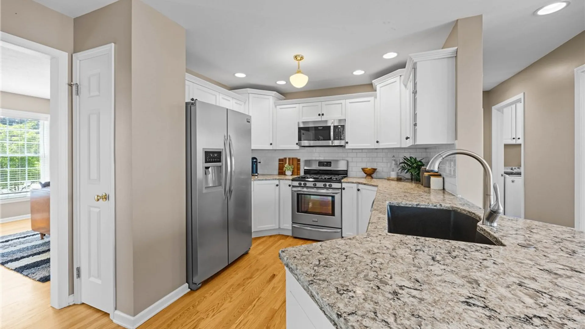 Property at 1332 Cherry Laurel Circle, Webster, NY 14580 6