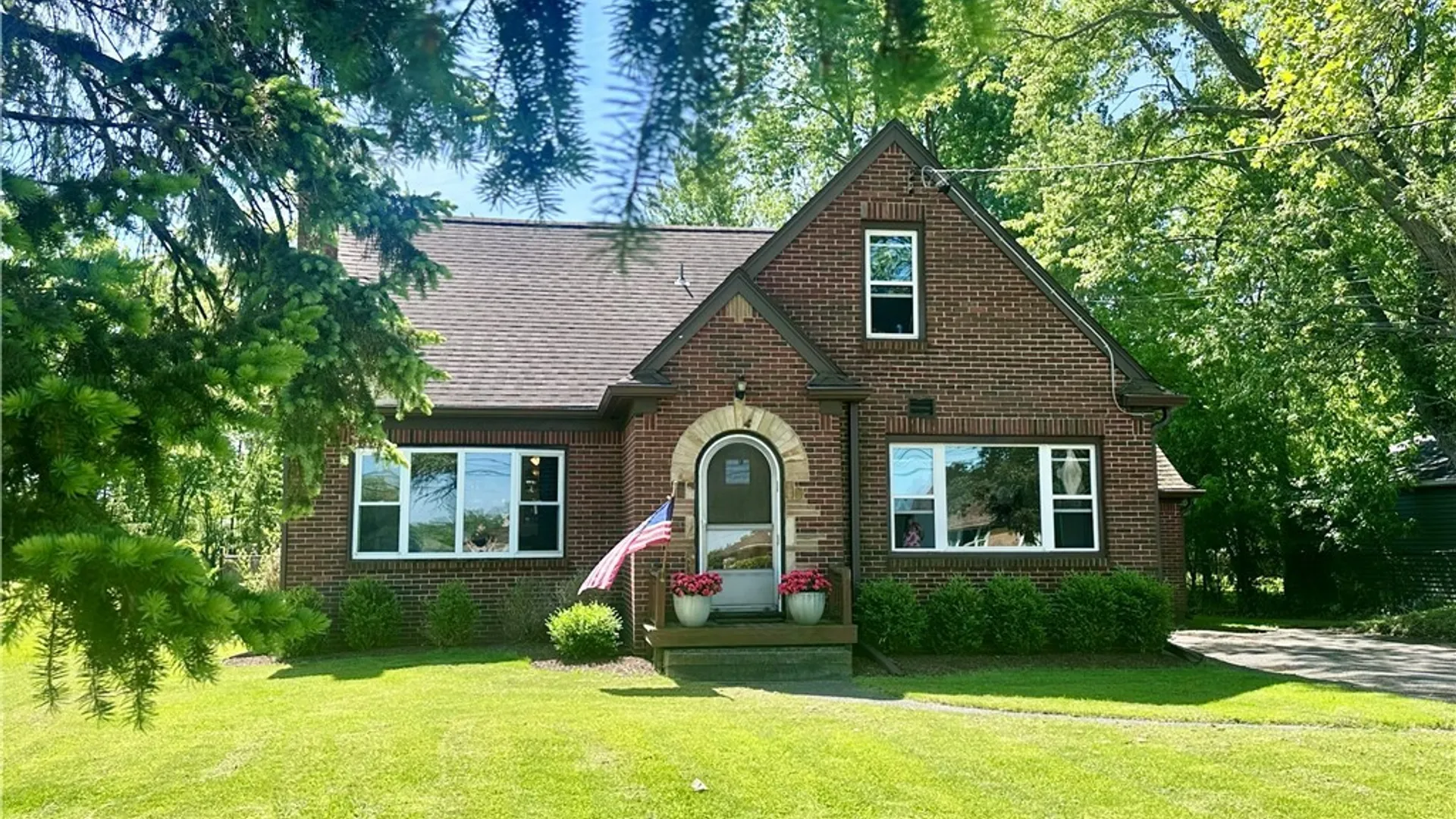 Property at 2255 Berg Road, West Seneca, NY 14218 41