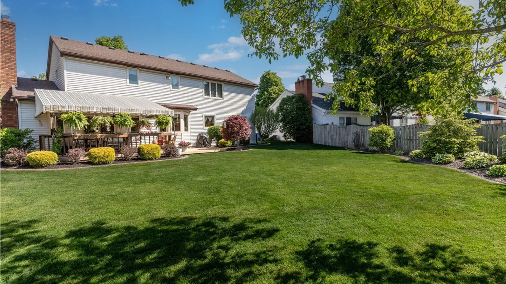 Property at 153 Londonderry Lane, Amherst, NY 14068 42