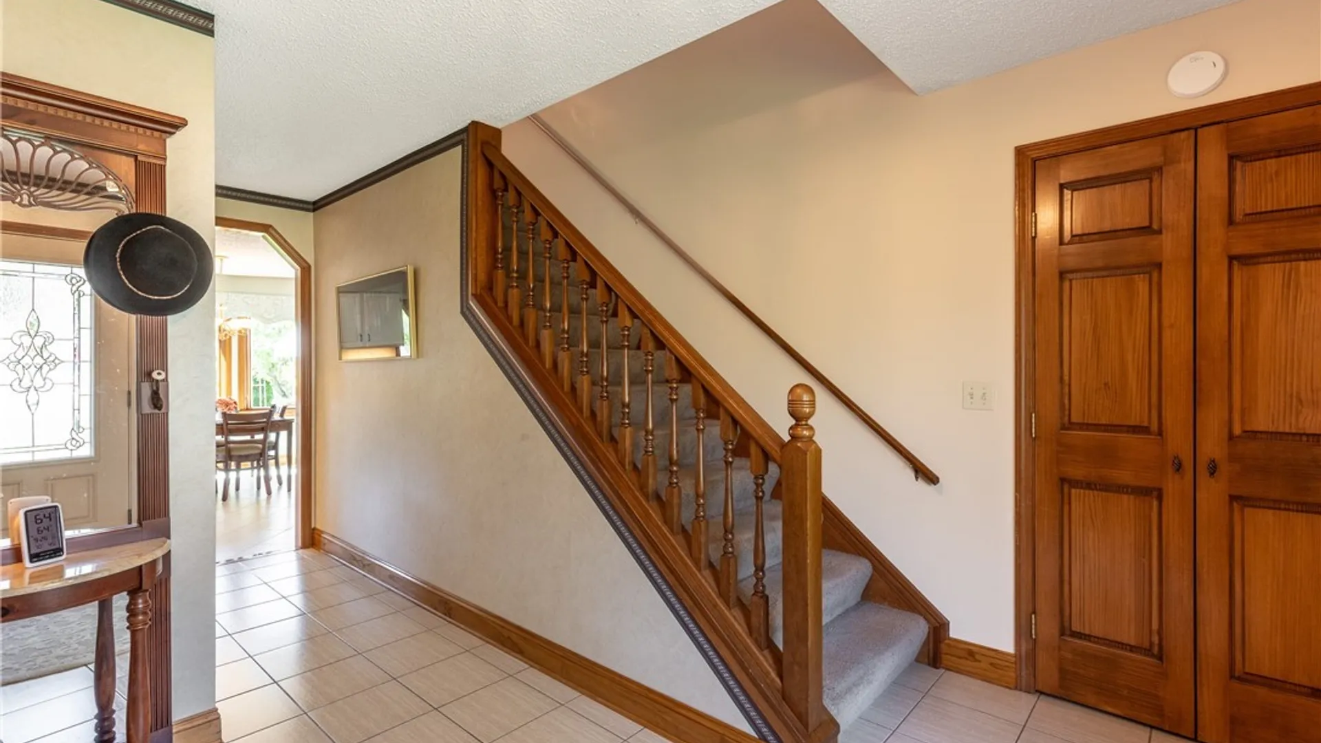 Property at 153 Londonderry Lane, Amherst, NY 14068 5