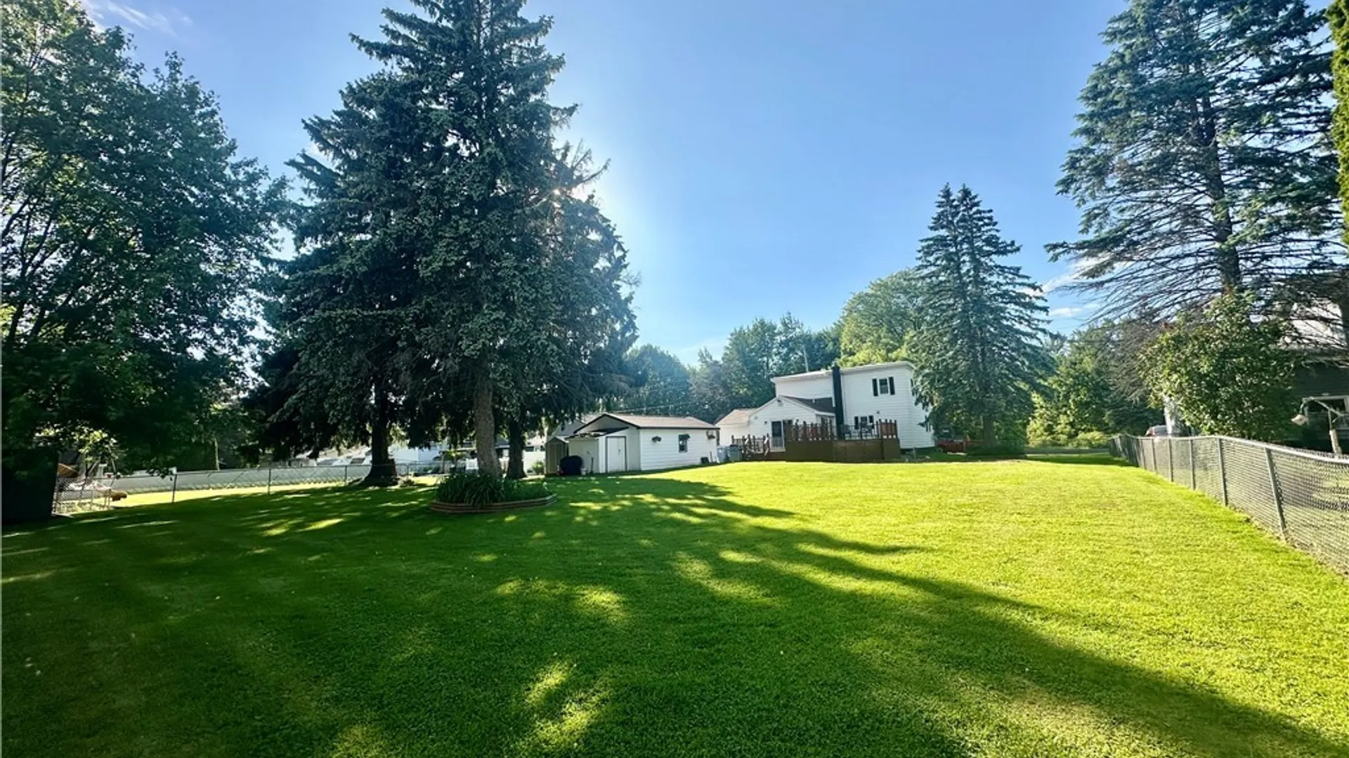 Property at 6368 Lakeshore Road, Cicero, NY 13039 4