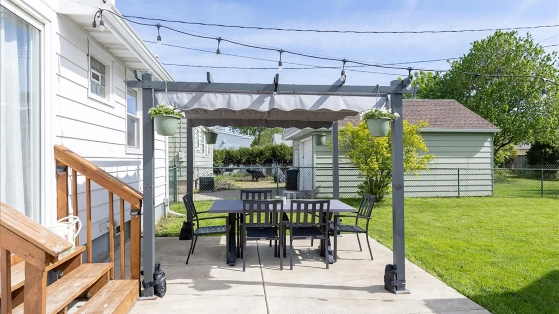 Property at 43 Oehman Boulevard, Cheektowaga, NY 14225 16