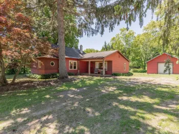 Property at 2063 State Route 48, Granby, NY 13069