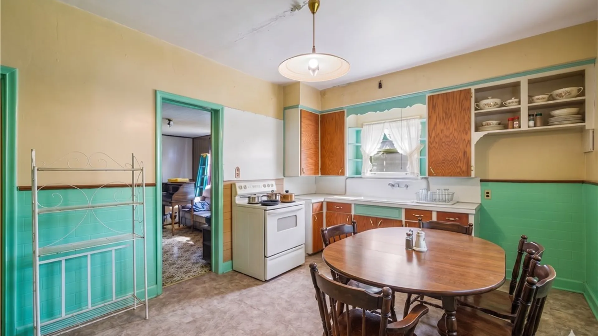 Property at 1823 Whitney Avenue, Niagara Falls, NY 14301 14