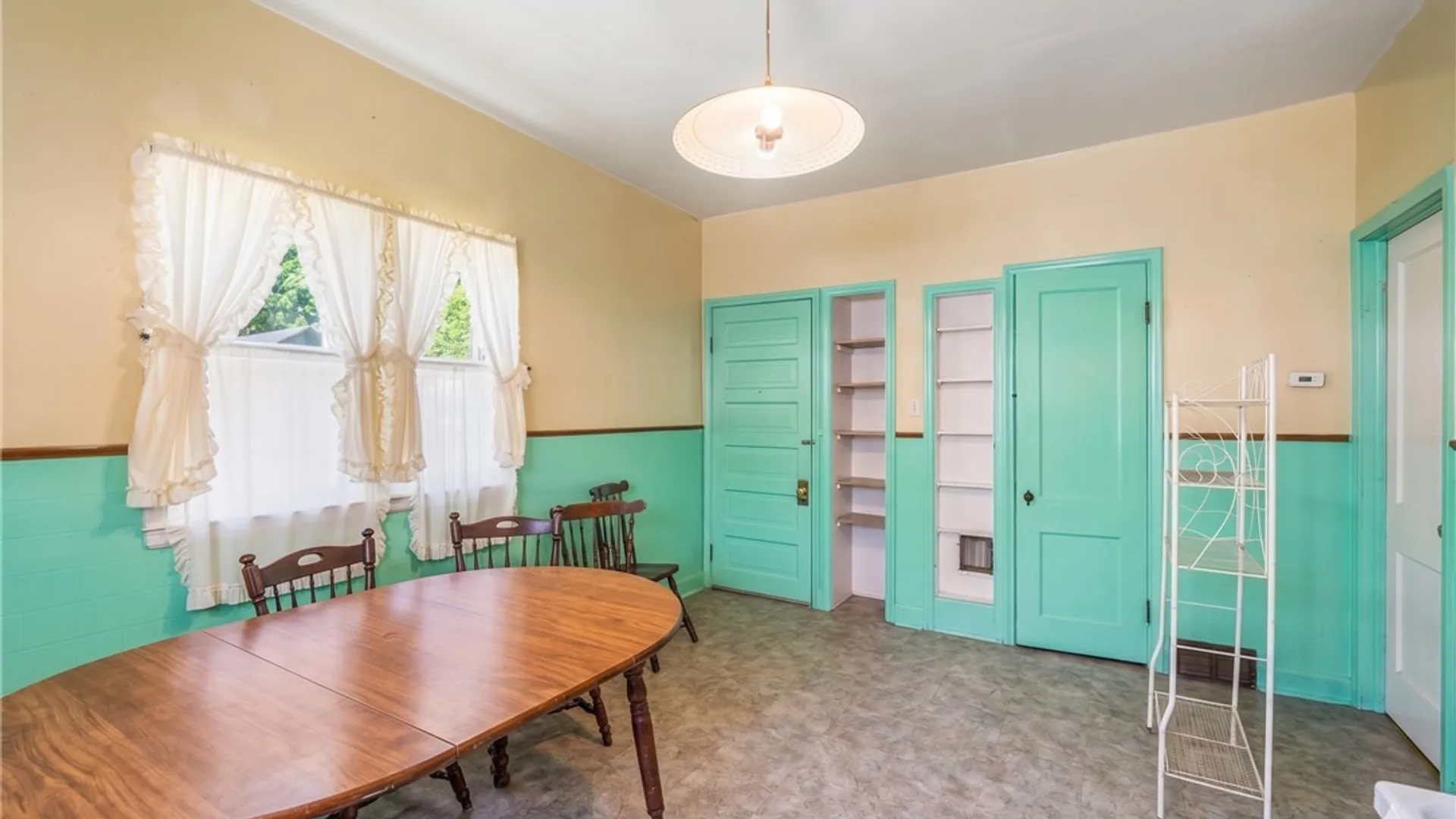 Property at 1823 Whitney Avenue, Niagara Falls, NY 14301 11
