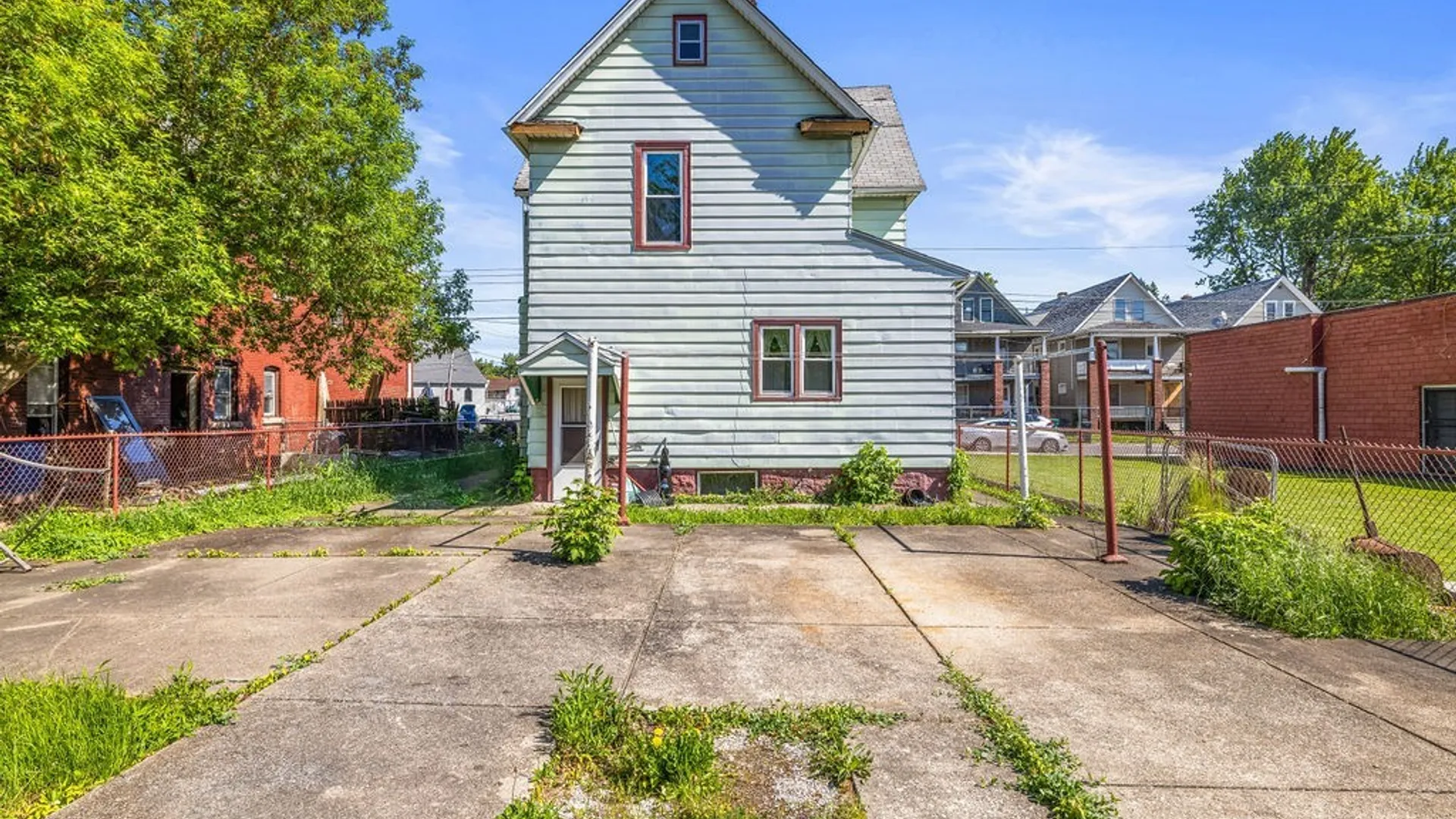 Property at 1823 Whitney Avenue, Niagara Falls, NY 14301 5