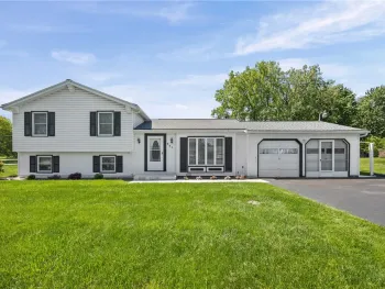 Property at 951 Copperkettle Road, Webster, NY 14580
