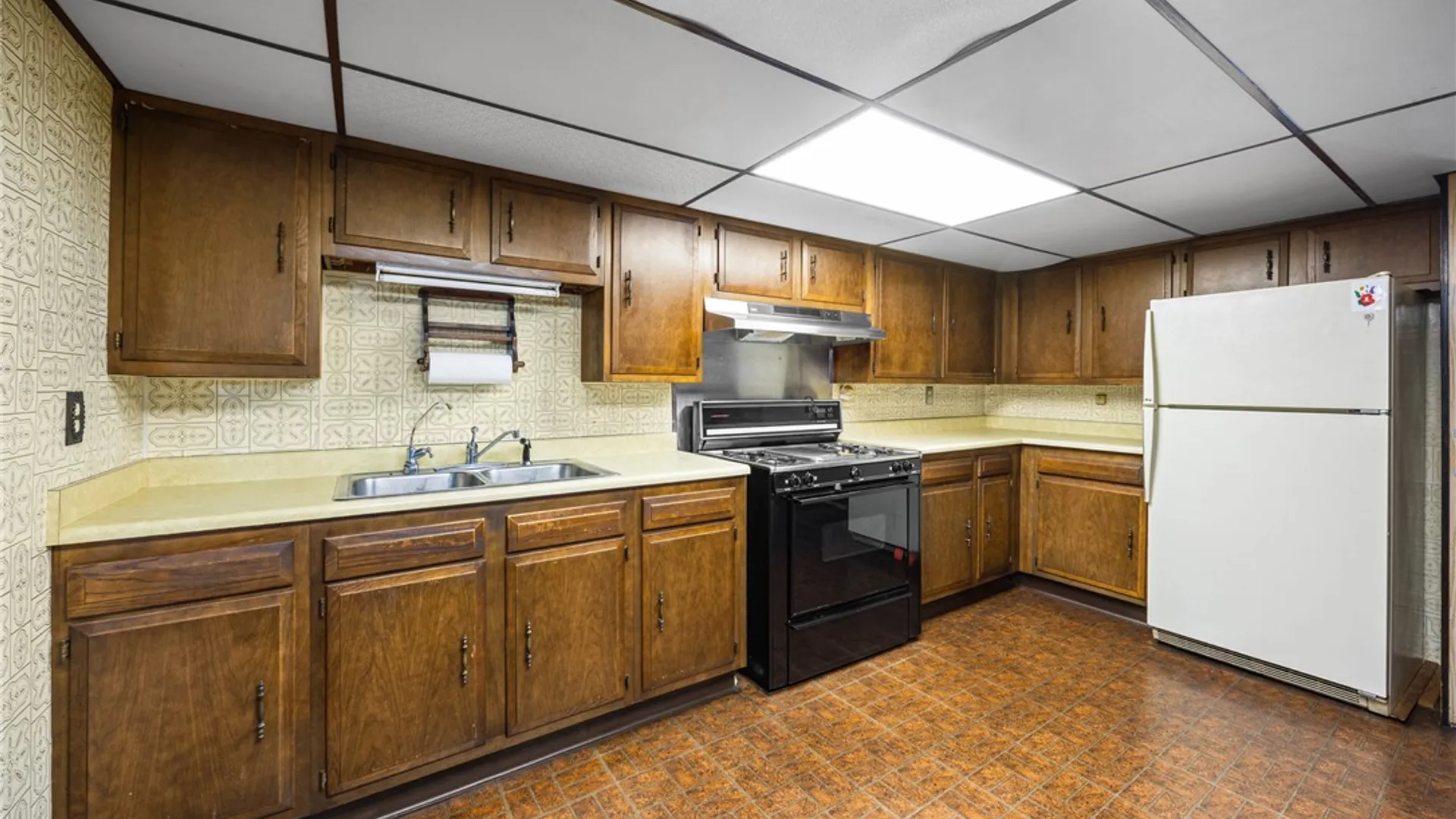 Property at 951 Copperkettle Road, Webster, NY 14580 26