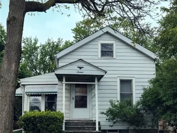 Property at 16 Crestview Avenue, Cheektowaga, NY 14225